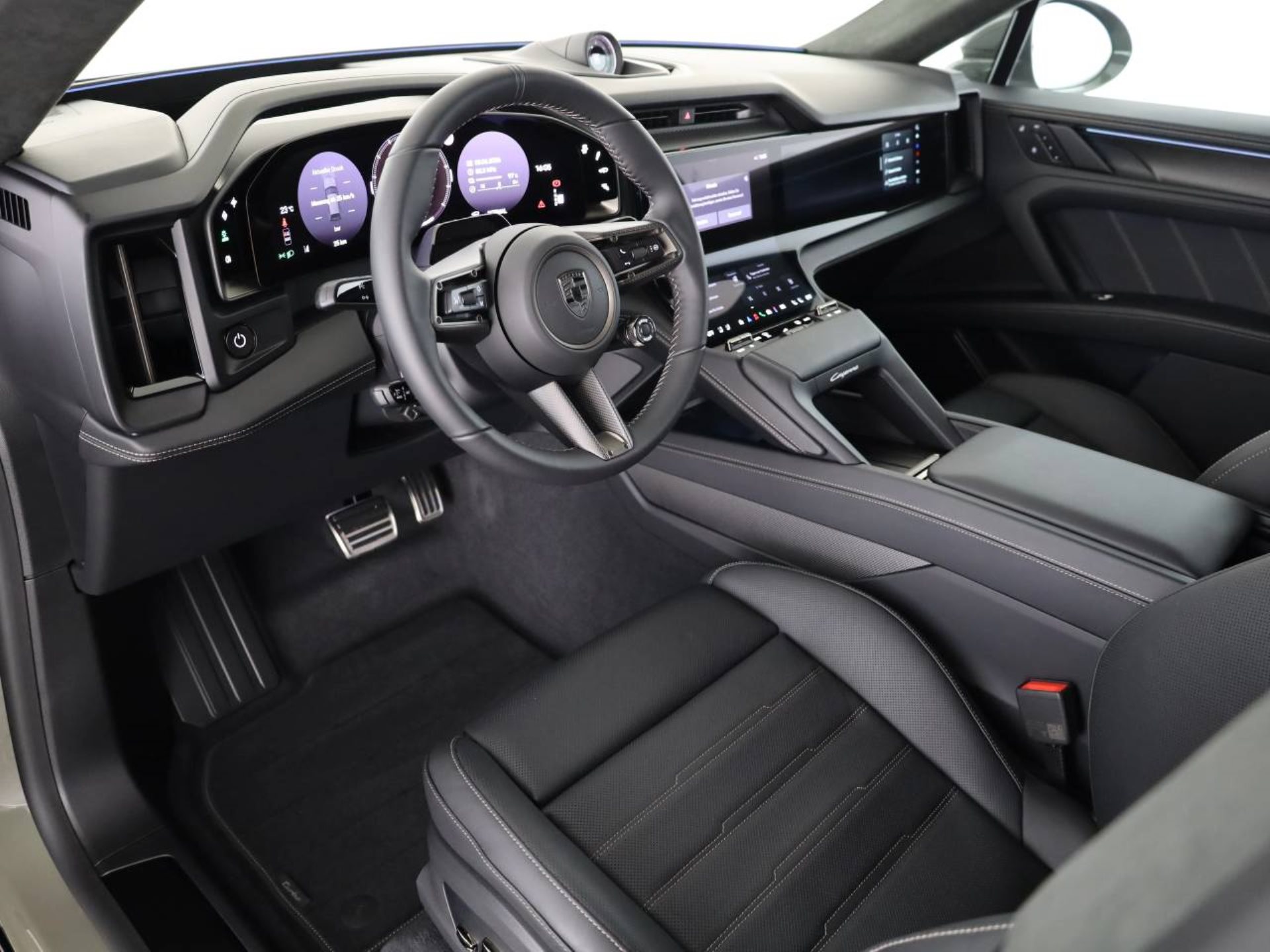 PORSCHE Cayenne Turbo Electric-image-9