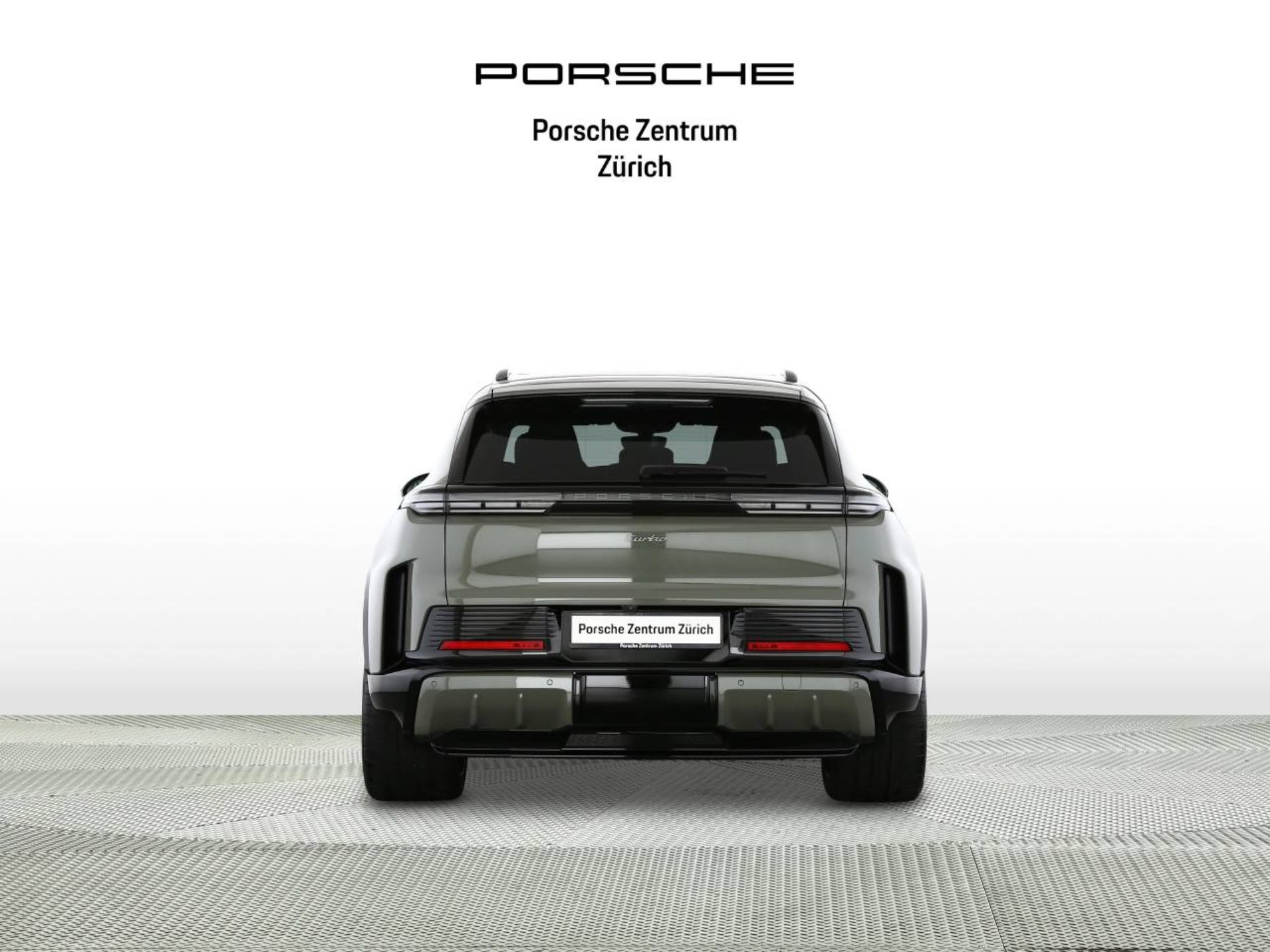 PORSCHE Cayenne Turbo Electric-image-7