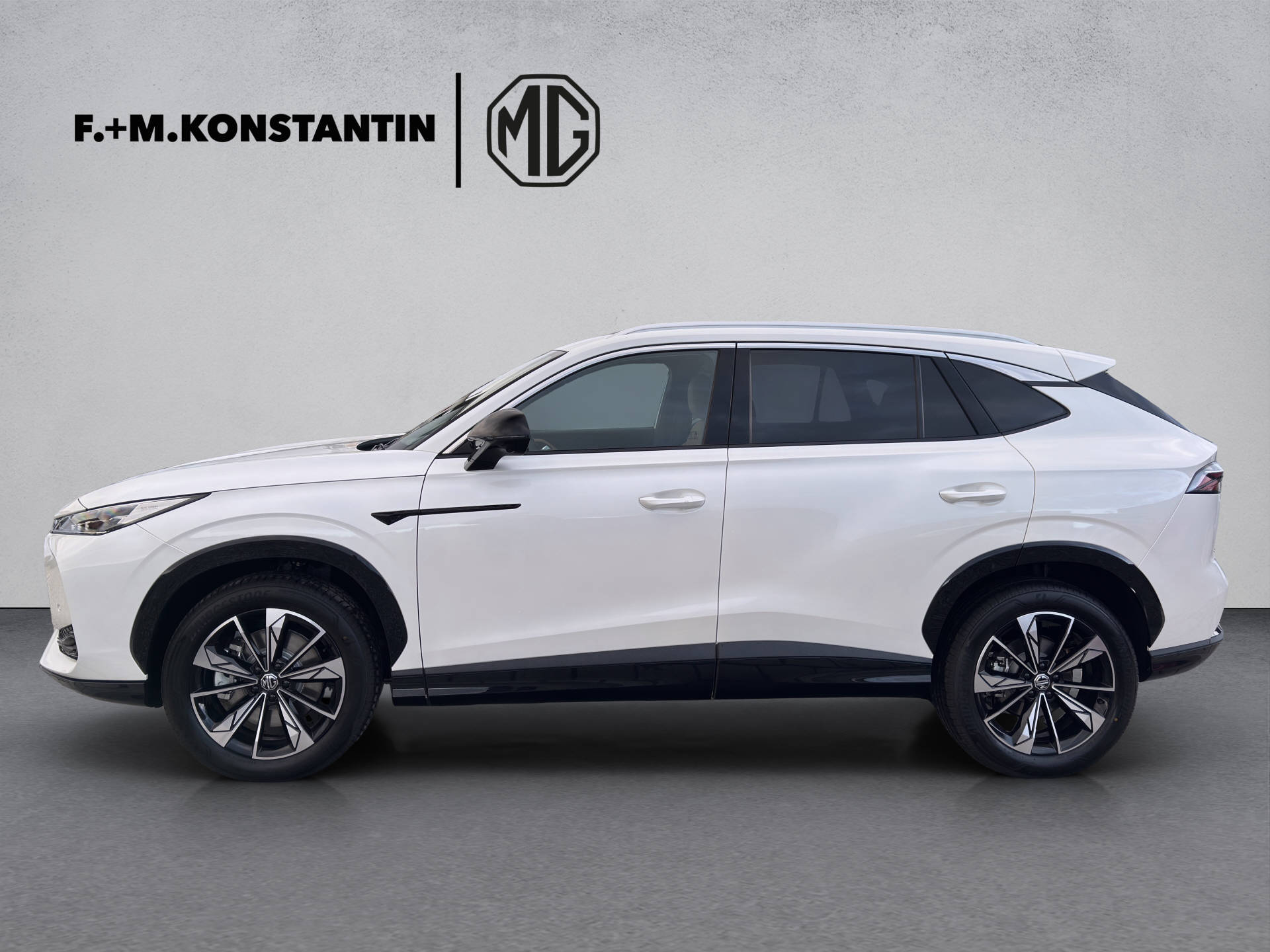 MG HS 1.5 Hybrid Luxury-image-0