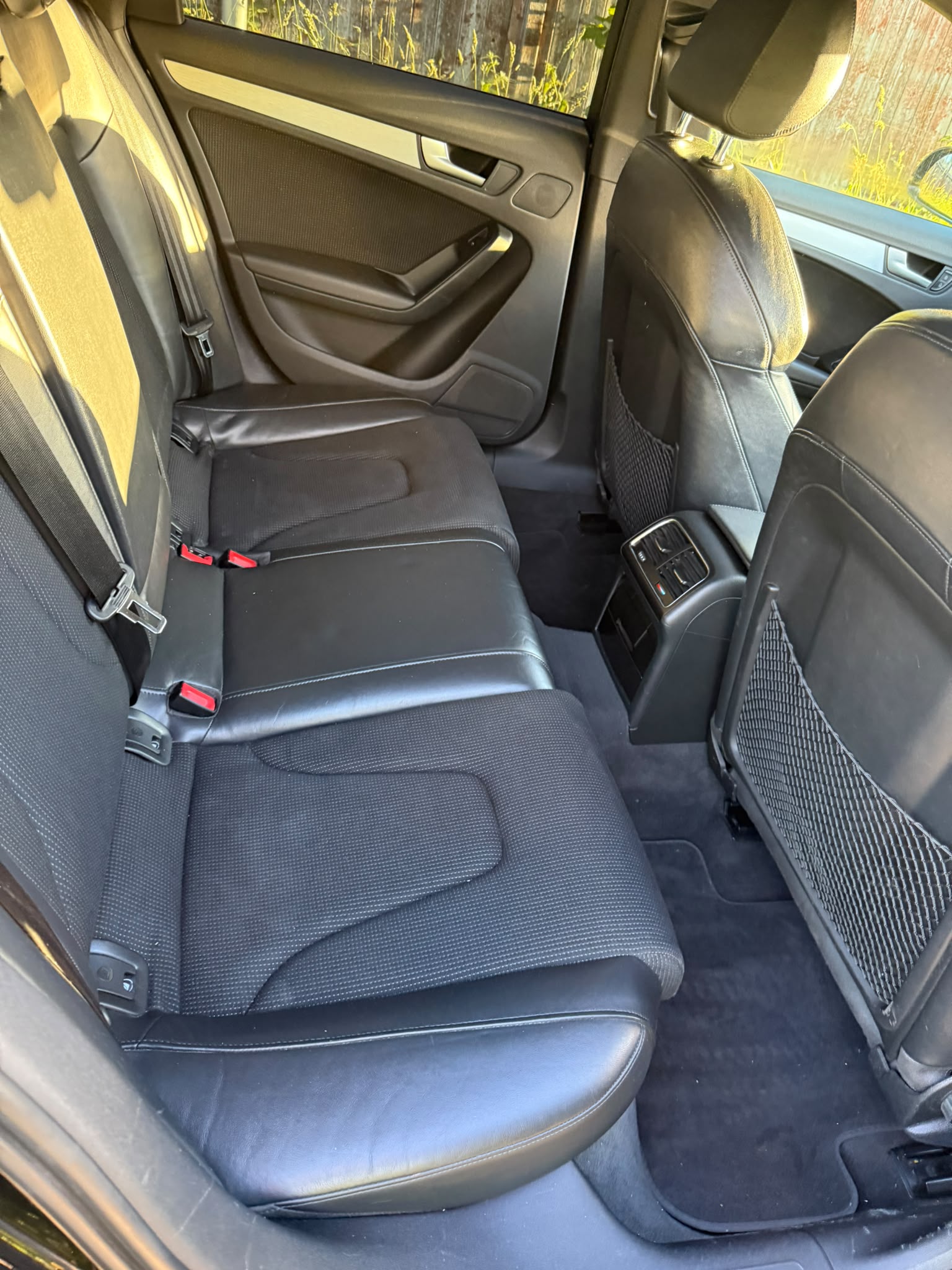 AUDI A4 Avant 2.0 TFSI Style S-Line-image-3