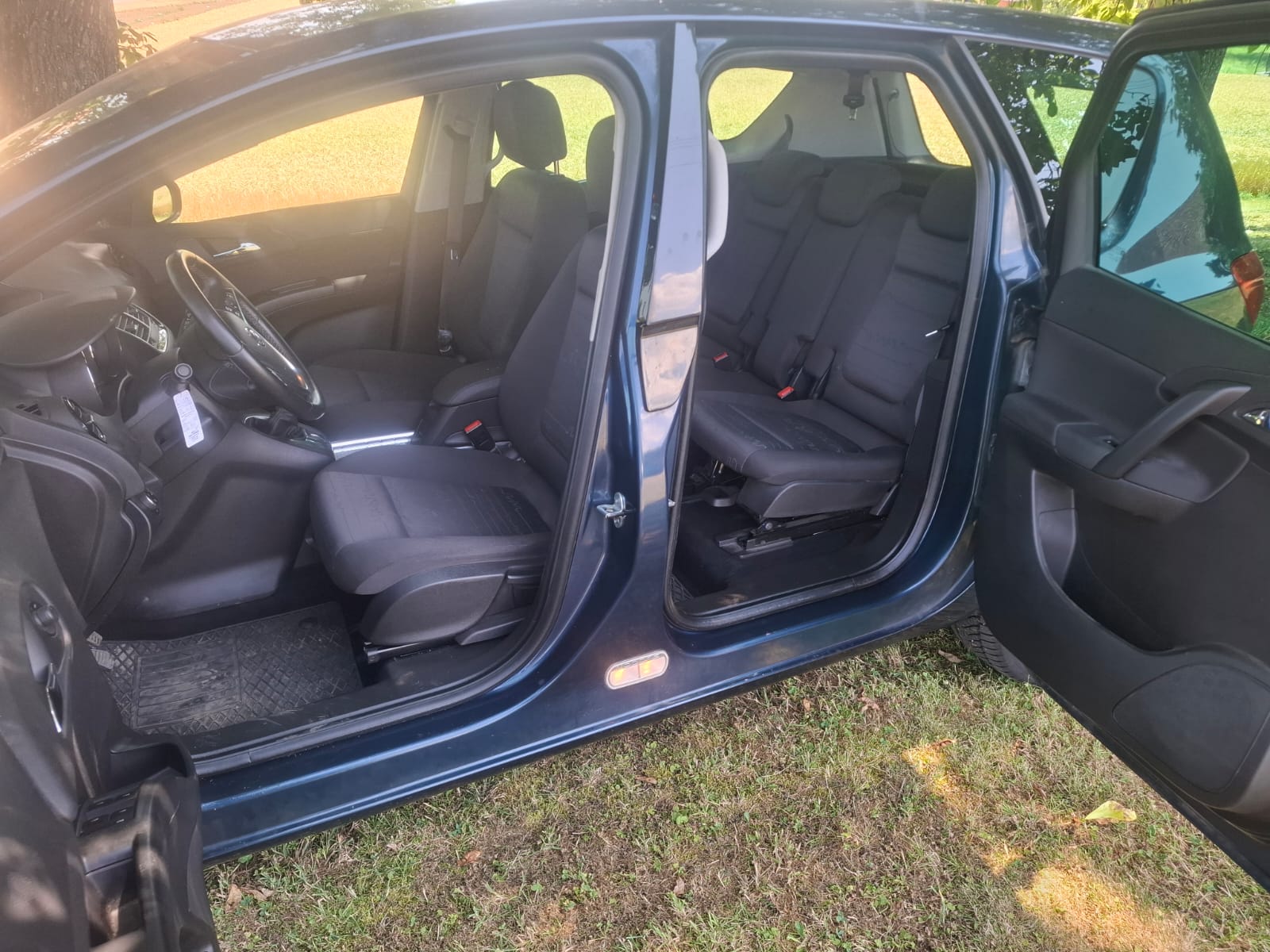 OPEL Meriva 1.4 Turbo Enjoy-image-6