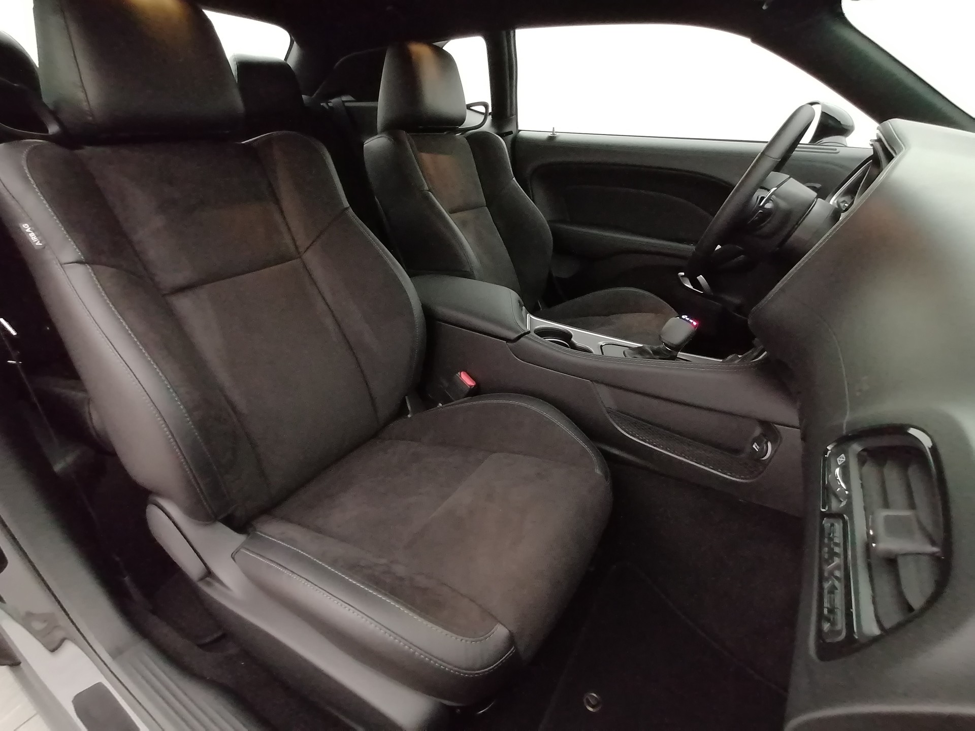 DODGE Challenger 5.7 R/T Shaker-image-15