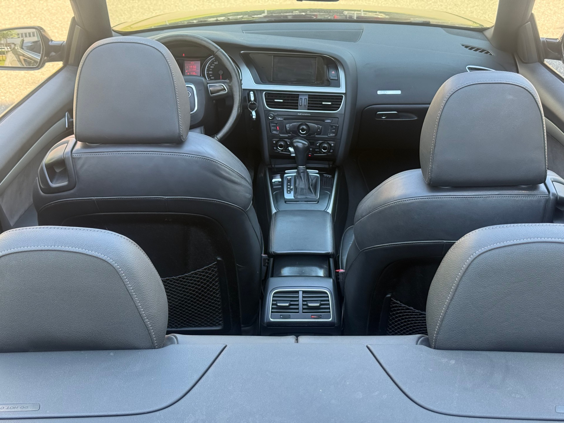 AUDI A5 Cabriolet 2.0 TFSI-image-9