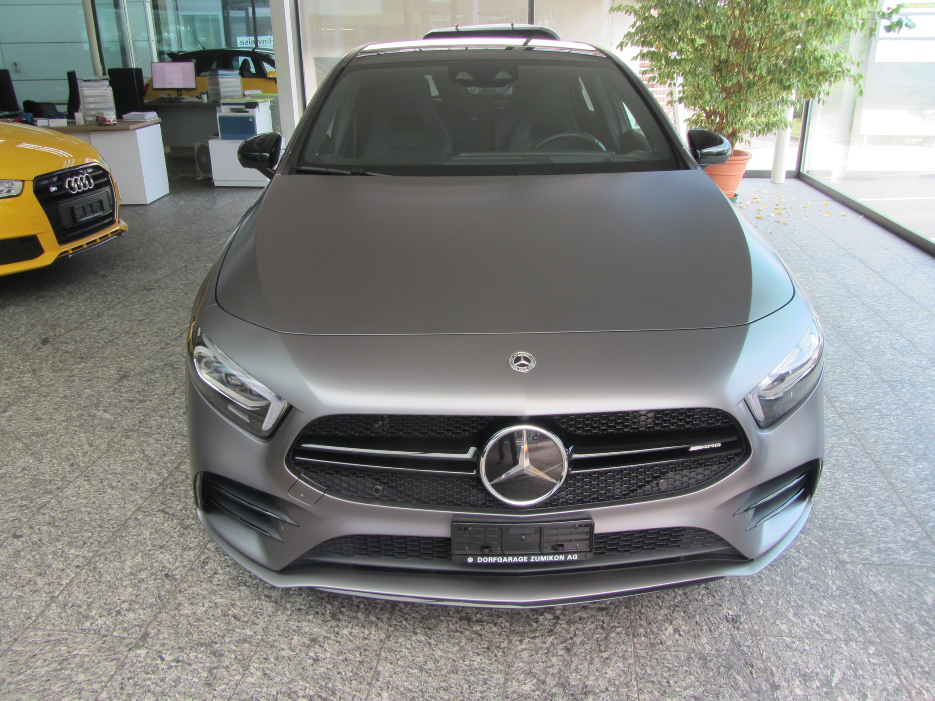 MERCEDES-BENZ A 35 AMG 4Matic Speedshift-image-2