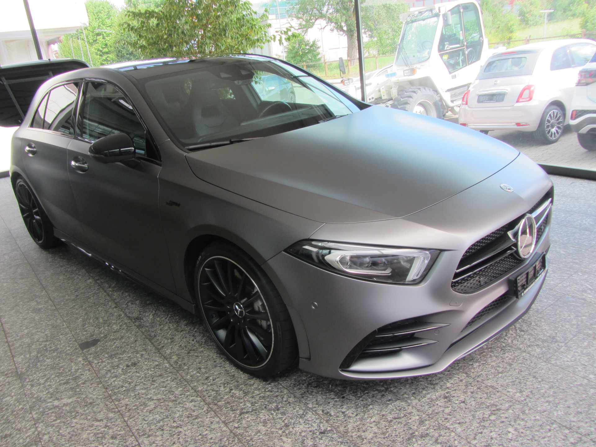 MERCEDES-BENZ A 35 AMG 4Matic Speedshift-image-1