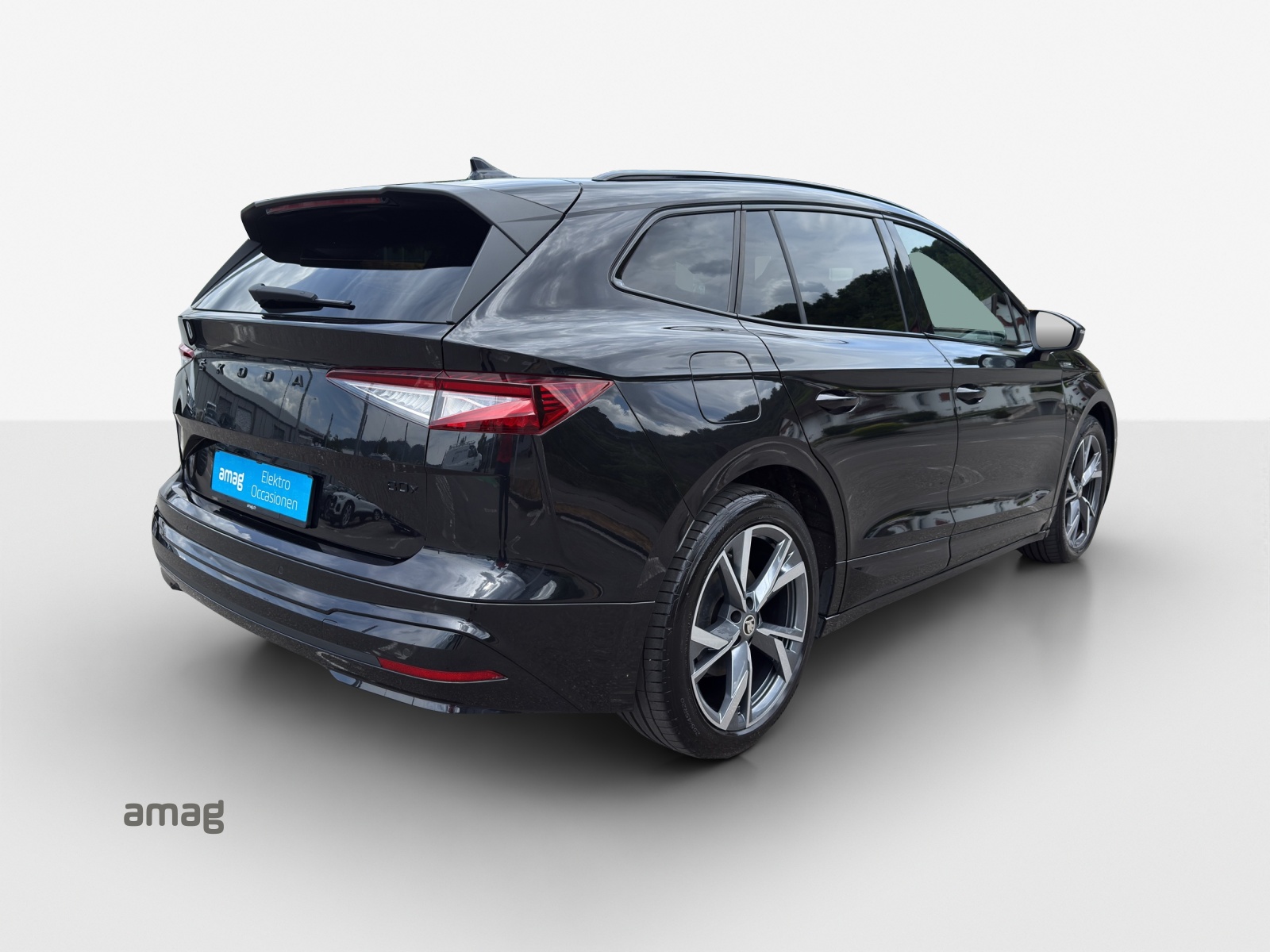 SKODA Enyaq iV 80x SportLine-image-5