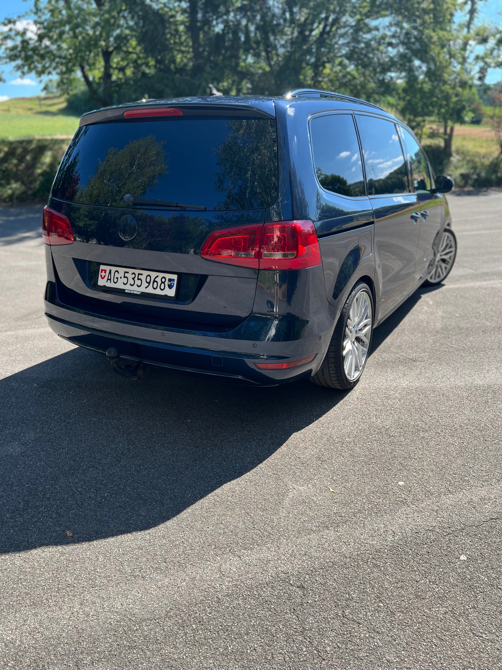 VW Sharan 2.0 TSI Highline DSG-image-1