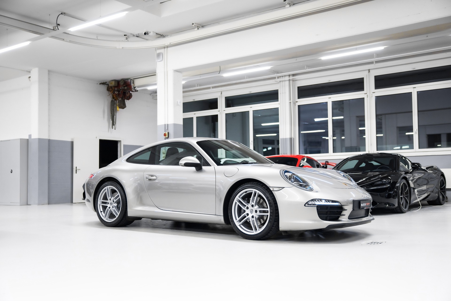 PORSCHE 911 Carrera-image-0