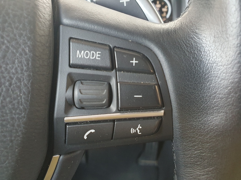 BMW 530d xDrive Touring Steptronic-image-18
