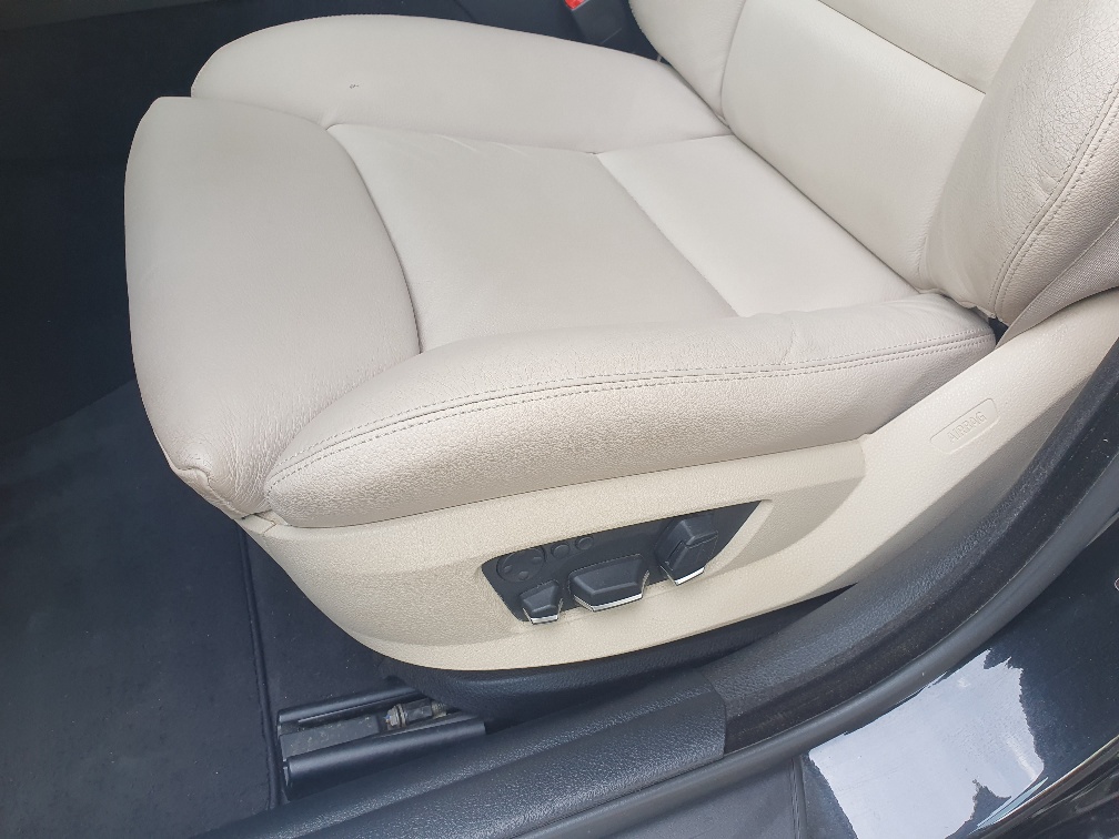 BMW 530d xDrive Touring Steptronic-image-7