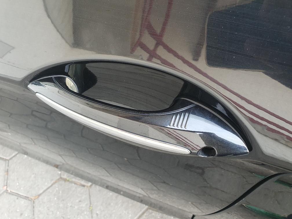 BMW 530d xDrive Touring Steptronic-image-24
