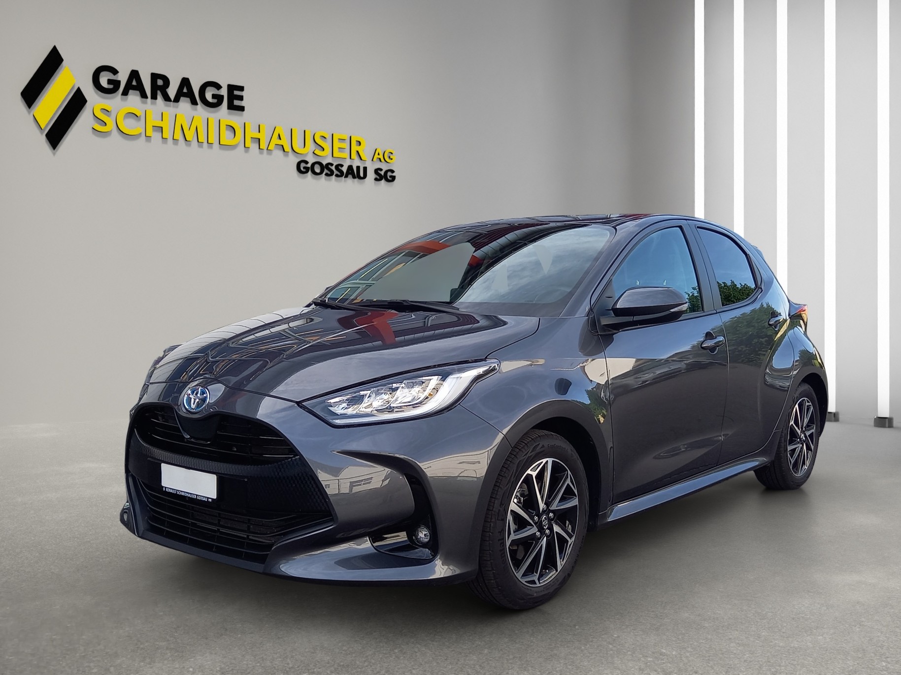 TOYOTA Yaris 1.5 VVT-i HSD Trend-image-0