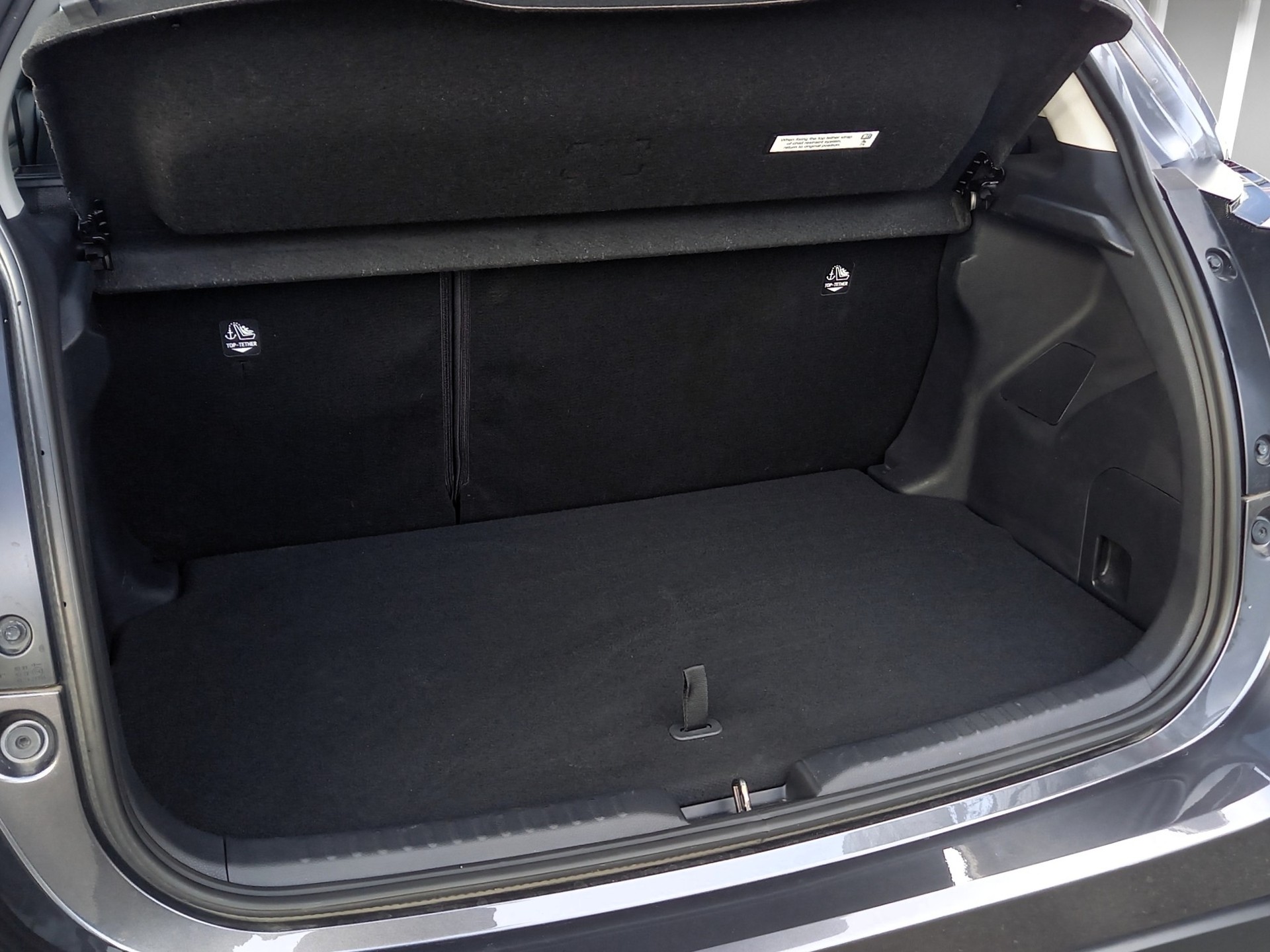 TOYOTA Yaris 1.5 VVT-i HSD Trend-image-15