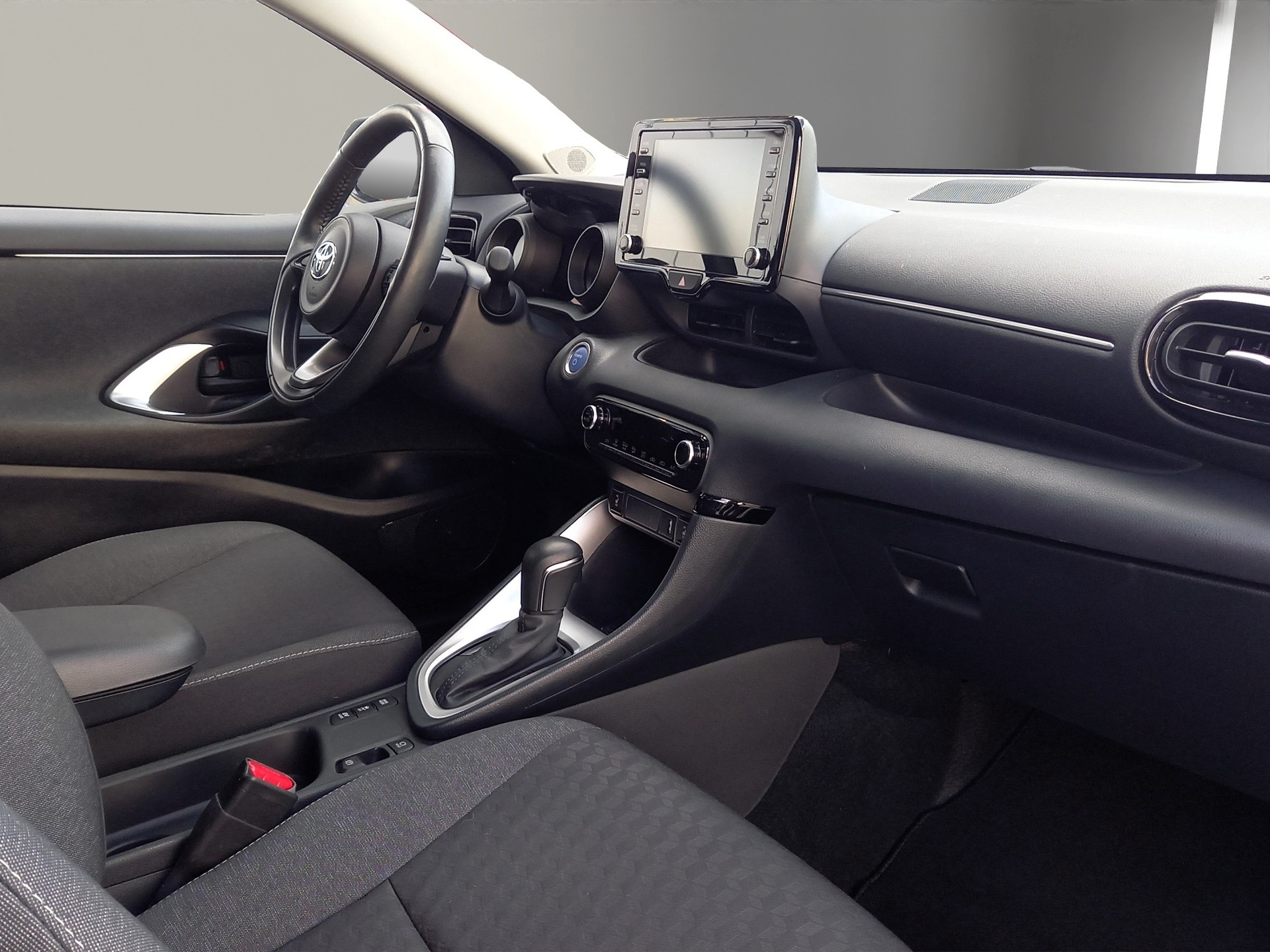 TOYOTA Yaris 1.5 VVT-i HSD Trend-image-7