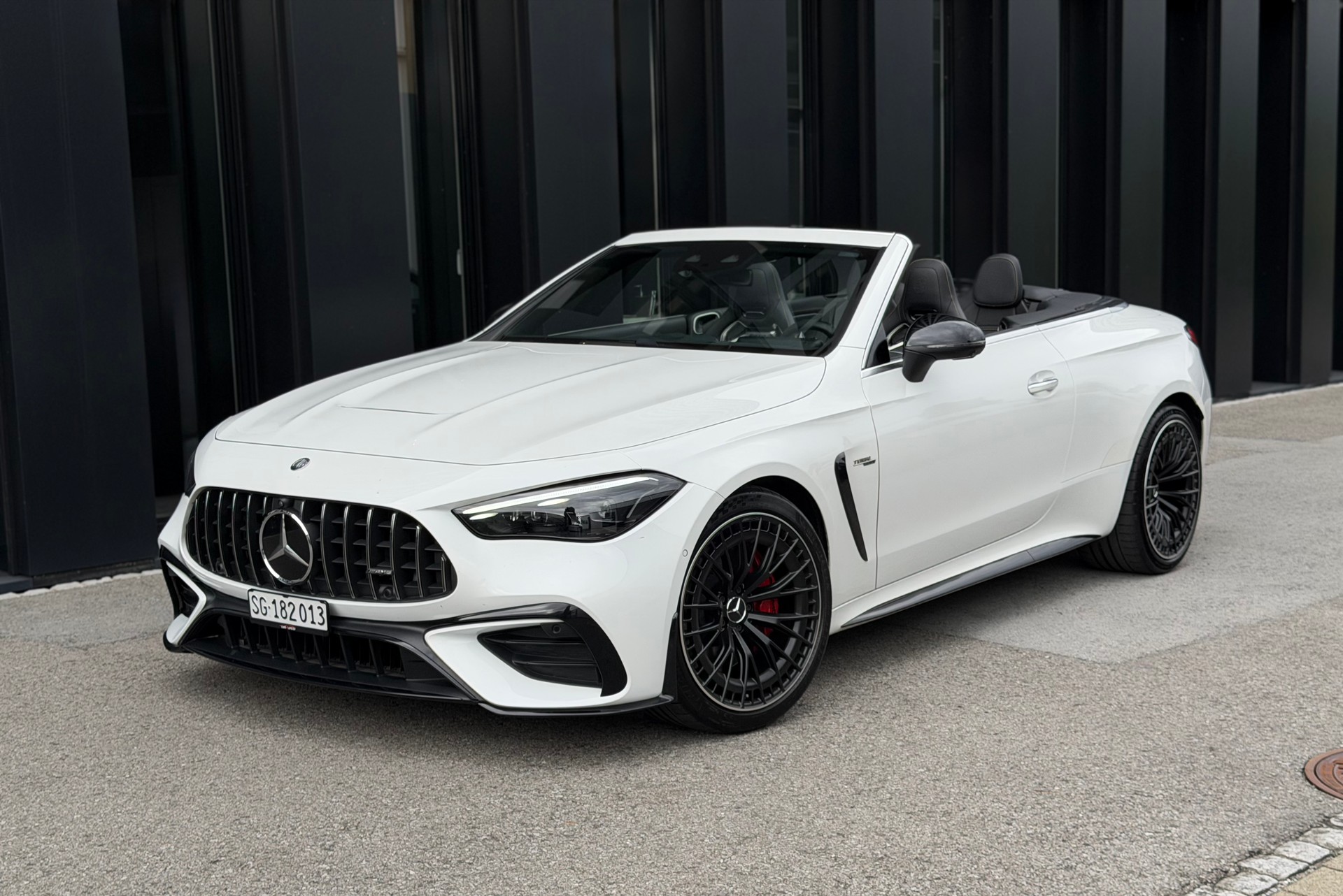 MERCEDES-BENZ CLE AMG 53 Cabrio 4Matic♦️AMG Performance Sitze*NP CHF 135`893.-♦️-image-8