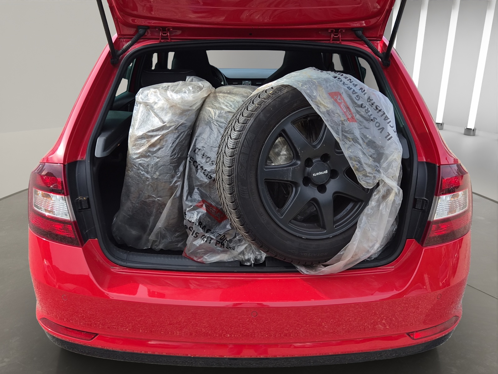 SKODA Rapid Spaceback 1.4 TSI Monte Carlo DSG-image-15