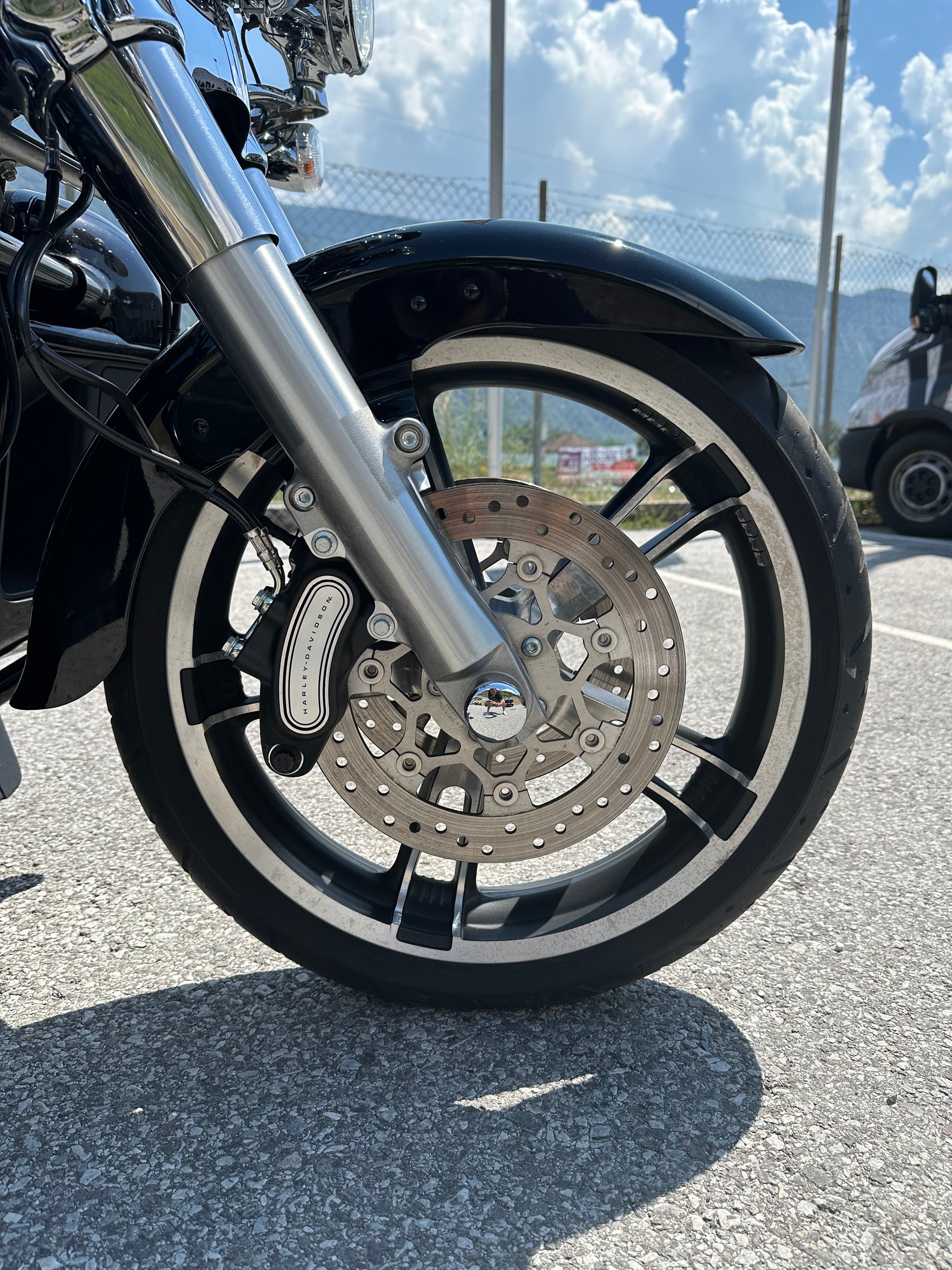 HARLEY-DAVIDSON FLRT Freewheeler-showroom-element-3