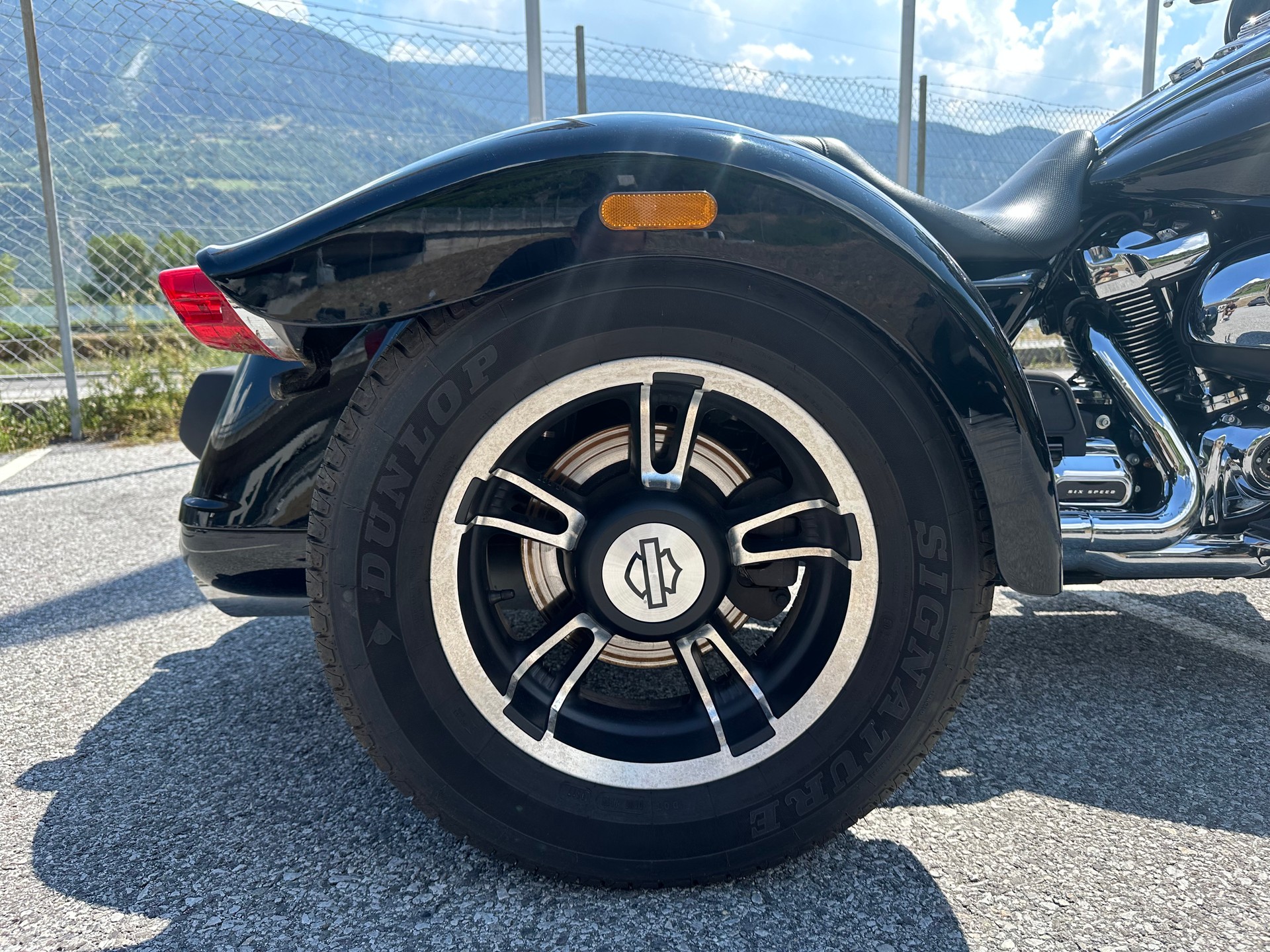 HARLEY-DAVIDSON FLRT Freewheeler-image-11