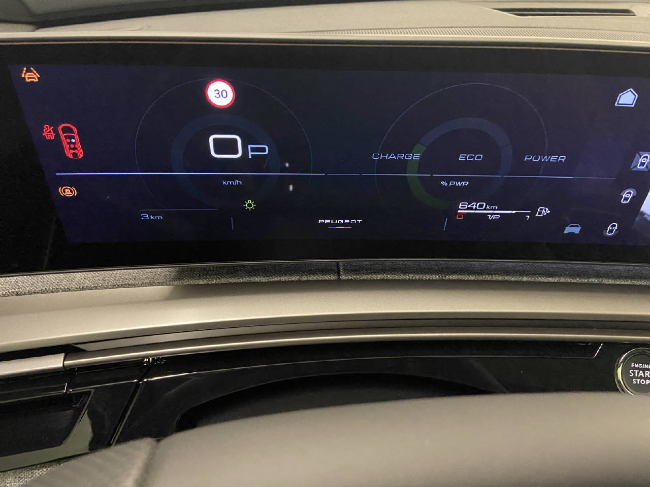PEUGEOT 5008 1.2 Hybrid GT-image-10