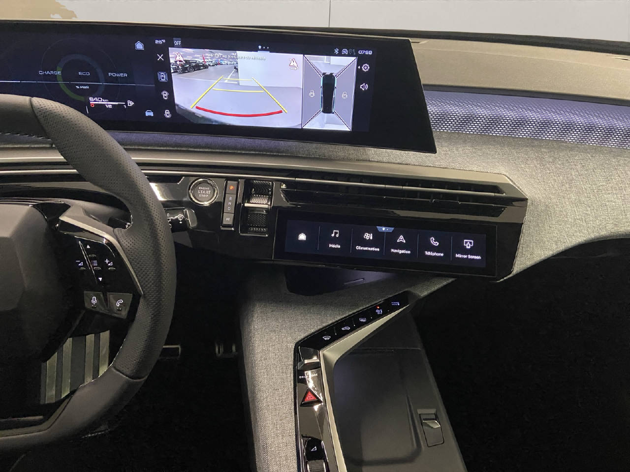 PEUGEOT 5008 1.2 Hybrid GT-image-8