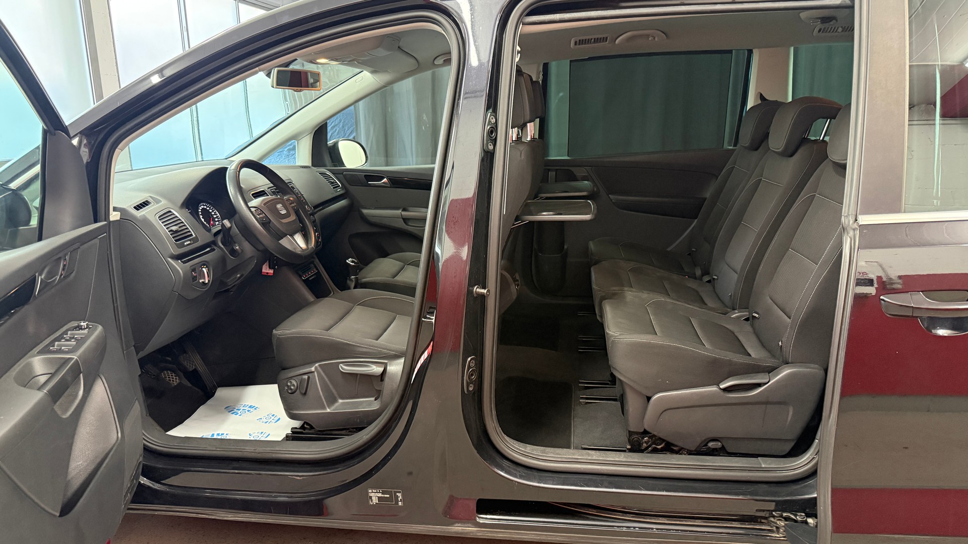 SEAT Alhambra 2.0 TDI Style 4x4, aus 1 Hand, frisch ab MFK & Service, 8fach, Kupplung, SchR & ZR neu erst. 12M/20000km Gt.-image-12
