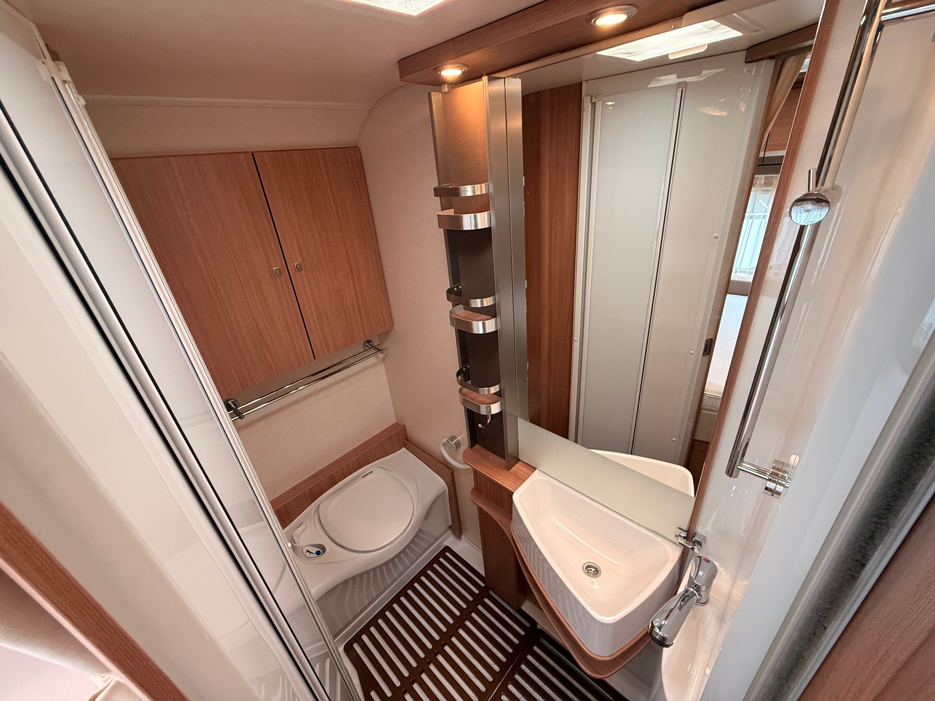 KNAUS Sky - Ti 650 MF-image-2