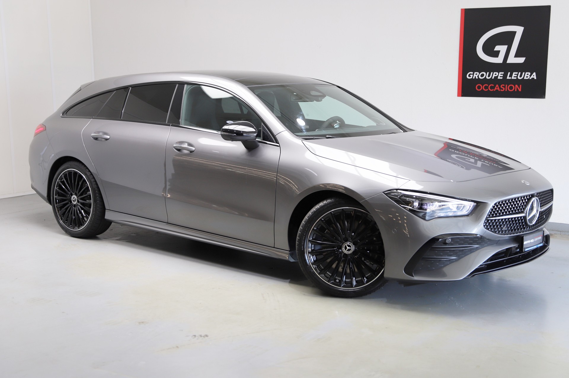 MERCEDES-BENZ CLA Shooting Brake 250 4Matic 8G-DCT-image-0