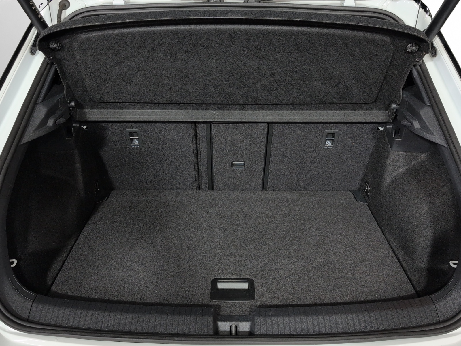 VW T-Roc 2.0 TSI R-Line DSG 4Motion-image-14