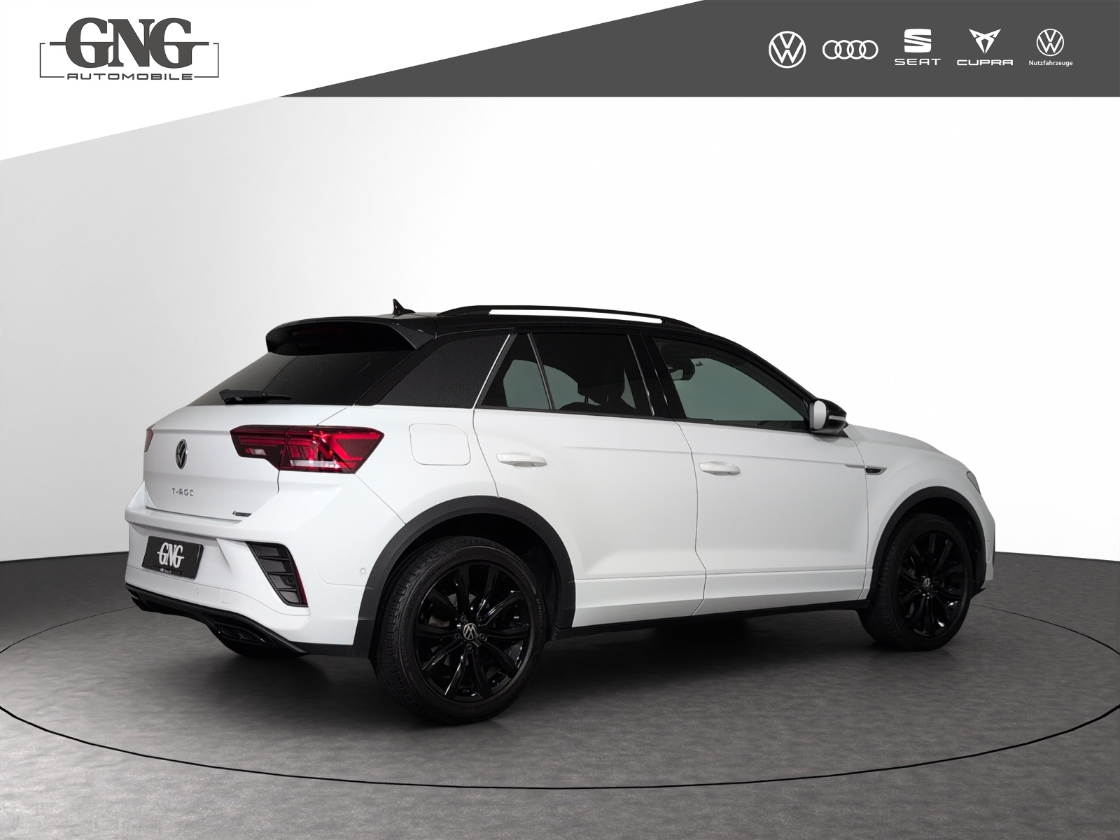 VW T-Roc 2.0 TSI R-Line DSG 4Motion-image-2