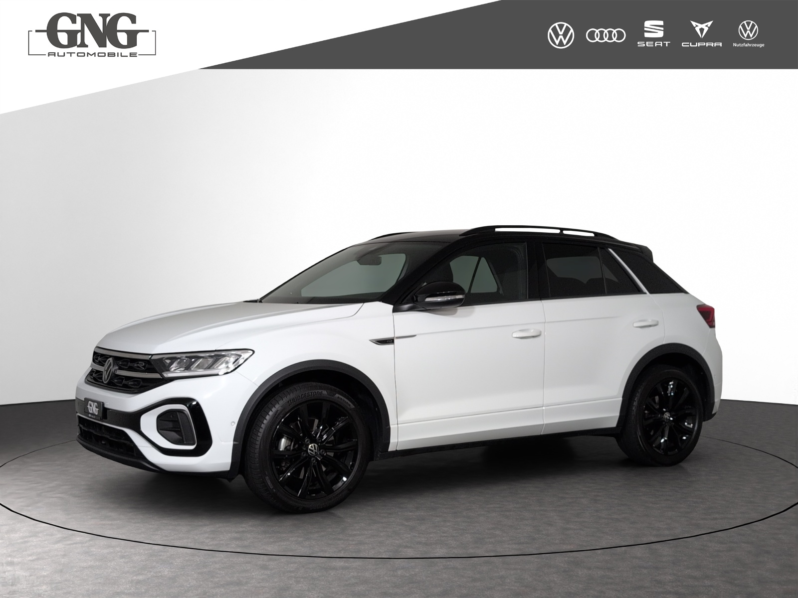 VW T-Roc 2.0 TSI R-Line DSG 4Motion-image-0