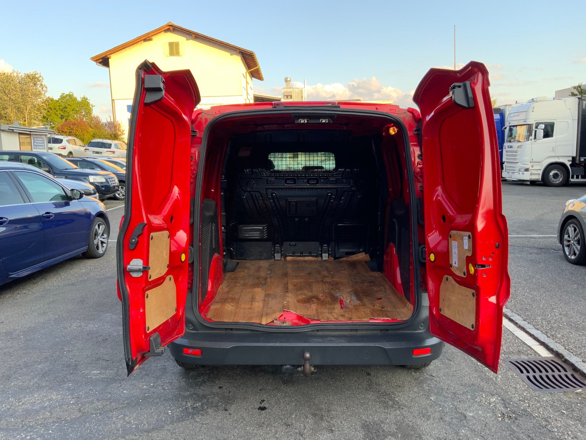 FORD Transit Connect Van T200 1.0 EcoBoost Trend-image-6