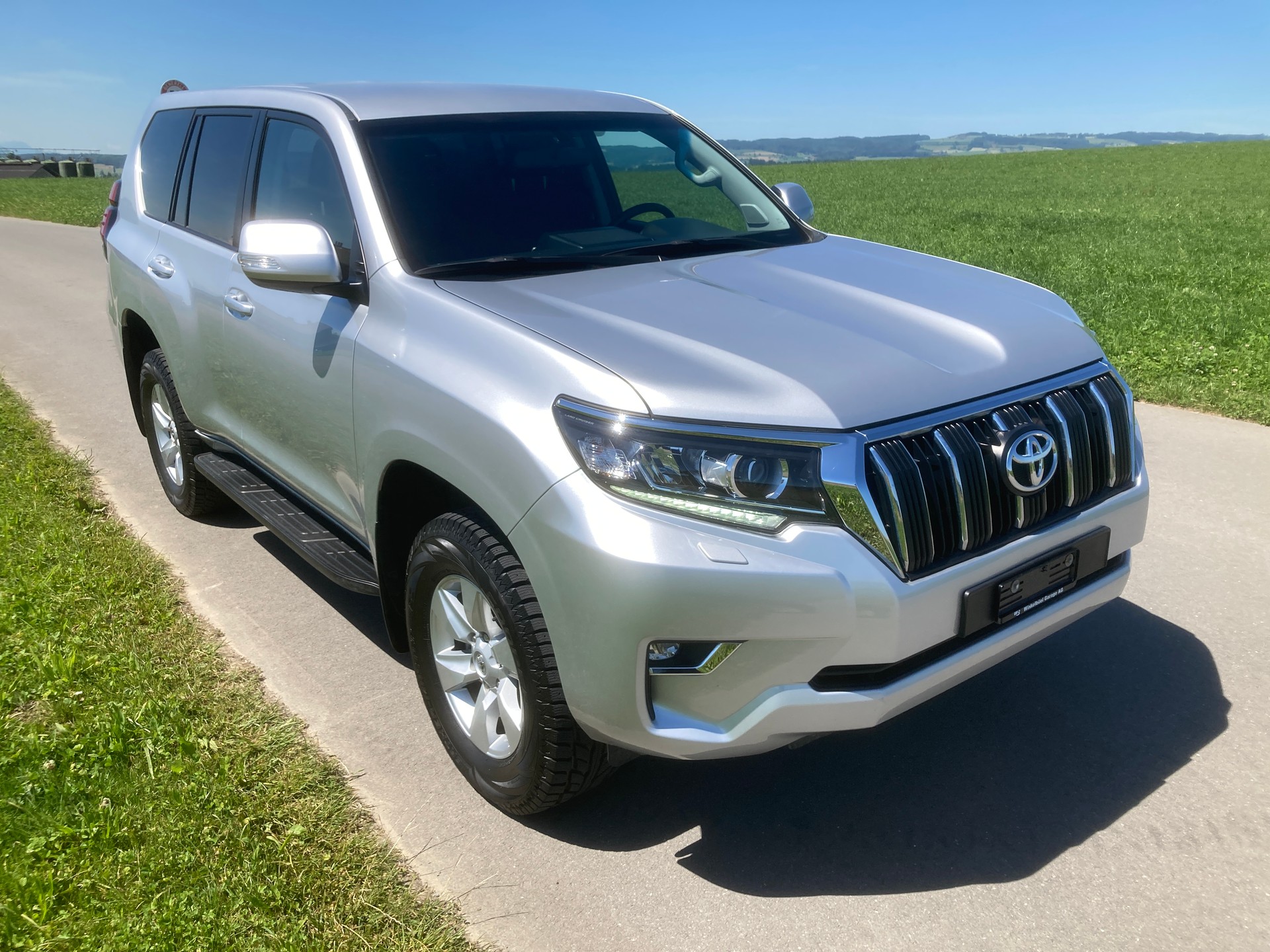 TOYOTA Land Cruiser 2.8TD Comfort Automat mit 3`5t Rockinger-image-1
