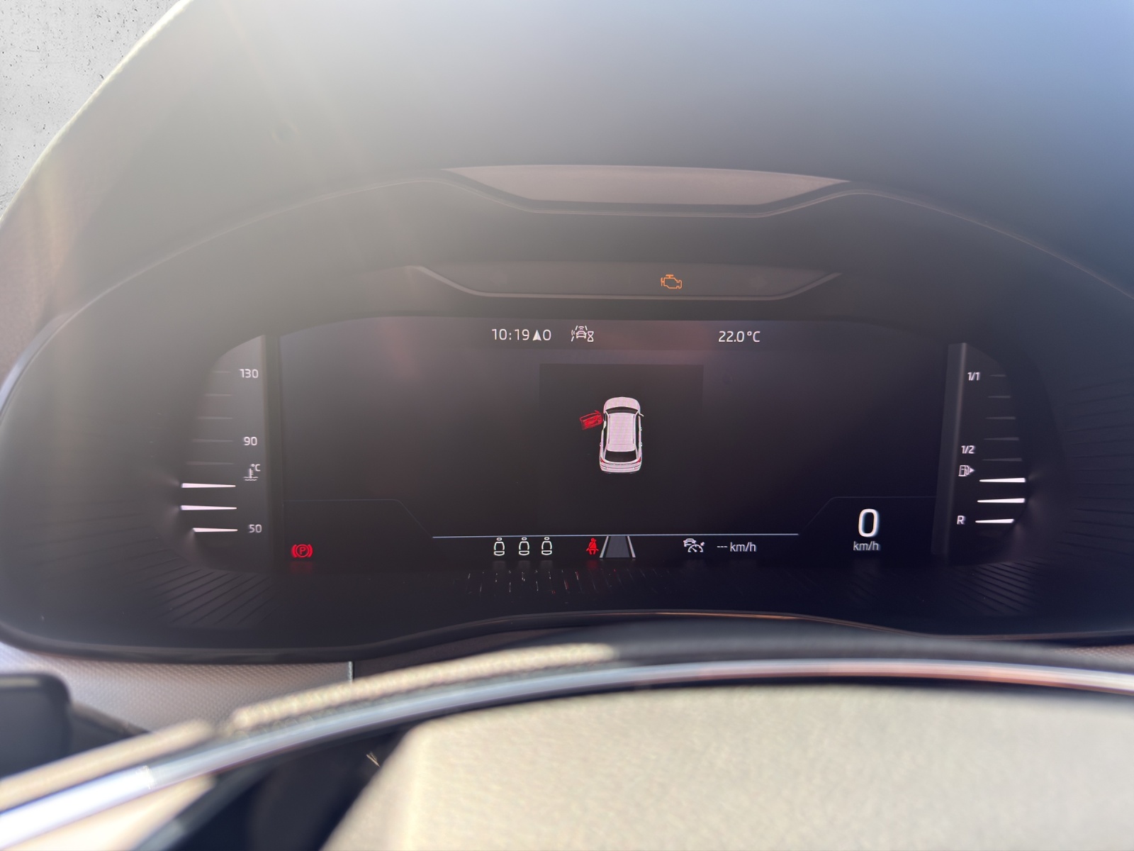 SKODA Kamiq 1.0 TSI Ambition-image-10
