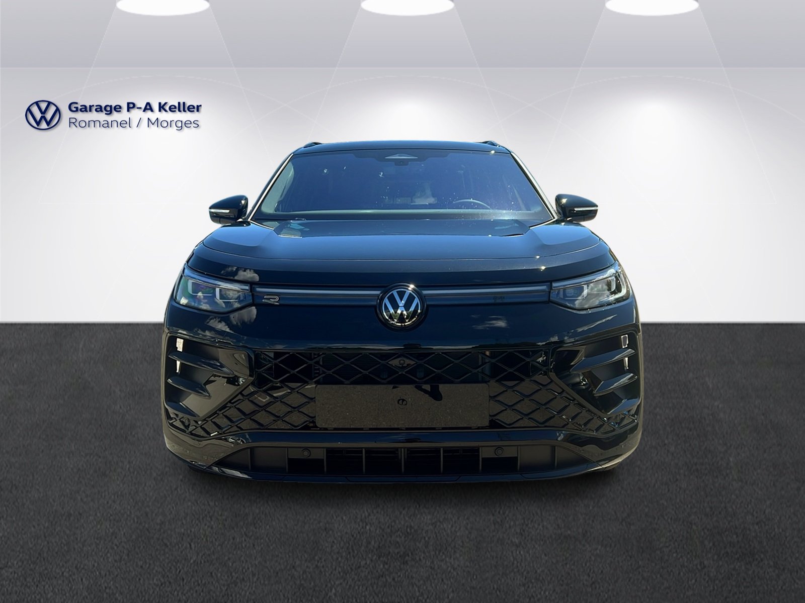 VW Tayron R-Line Plus 2.0TSI 265CH-showroom-element-1