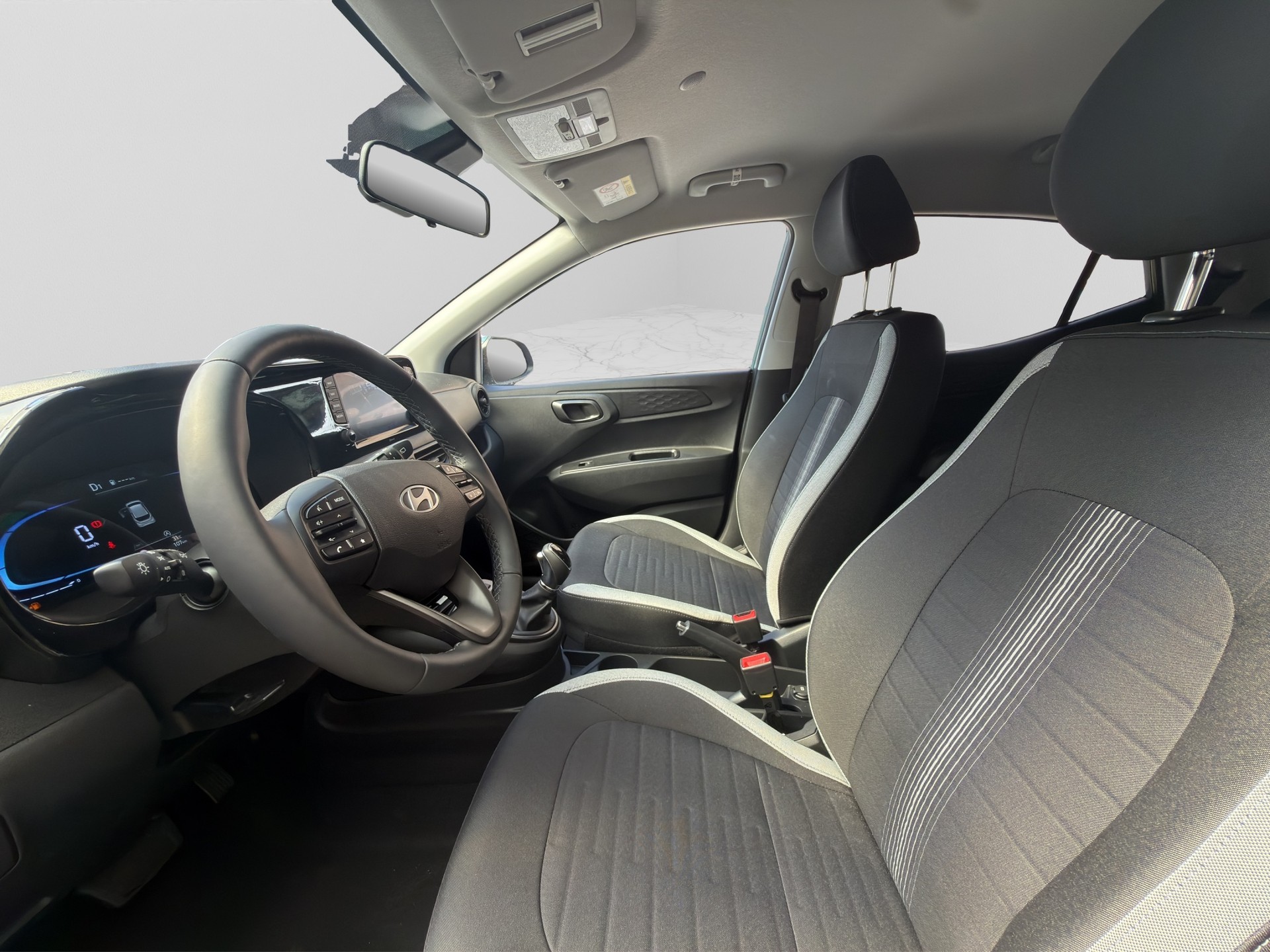 HYUNDAI i10 1.2 Amplia Aut.-image-6