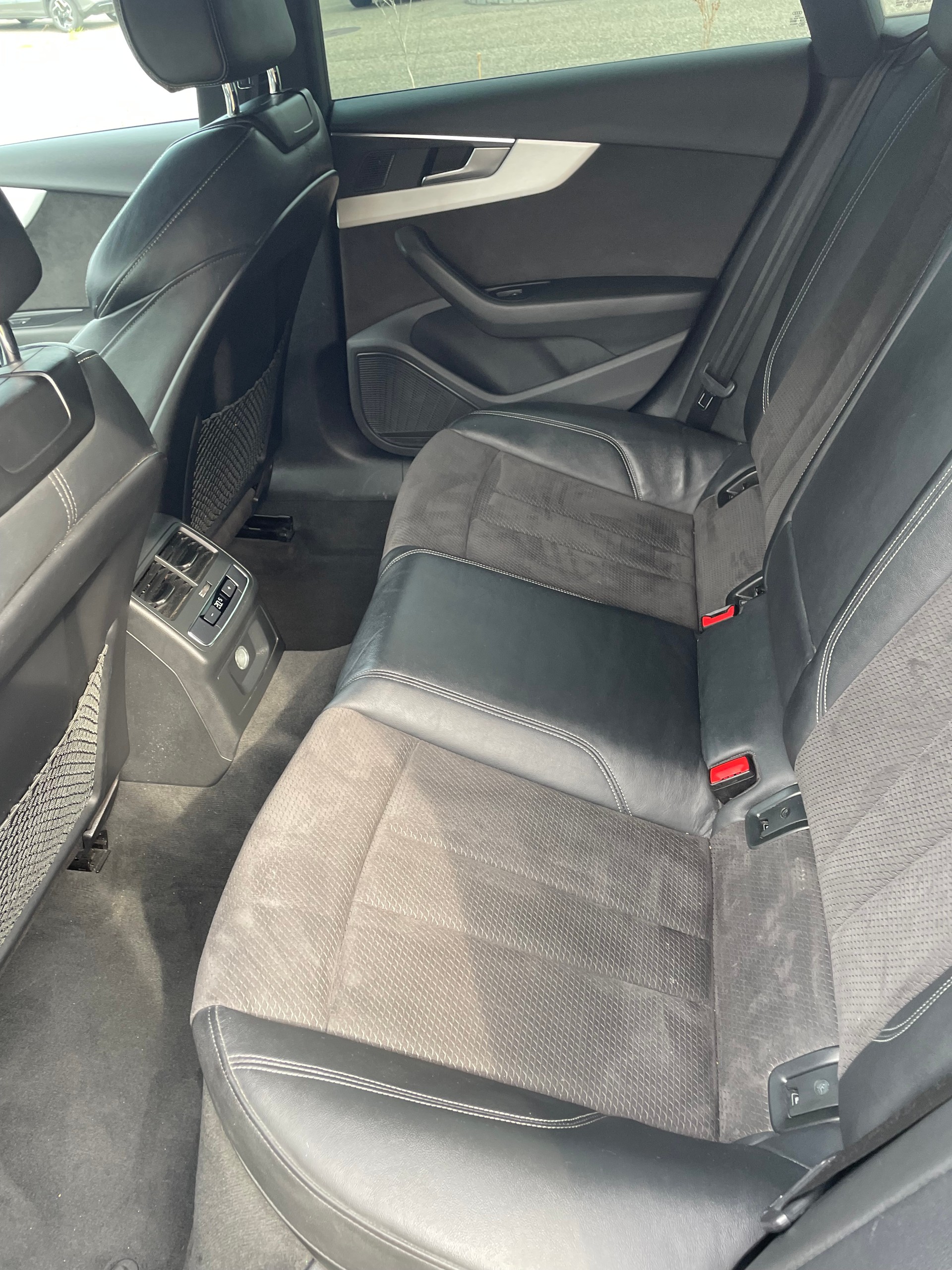 AUDI 3.0 V6 TFSI quattro T-Tronic-image-4