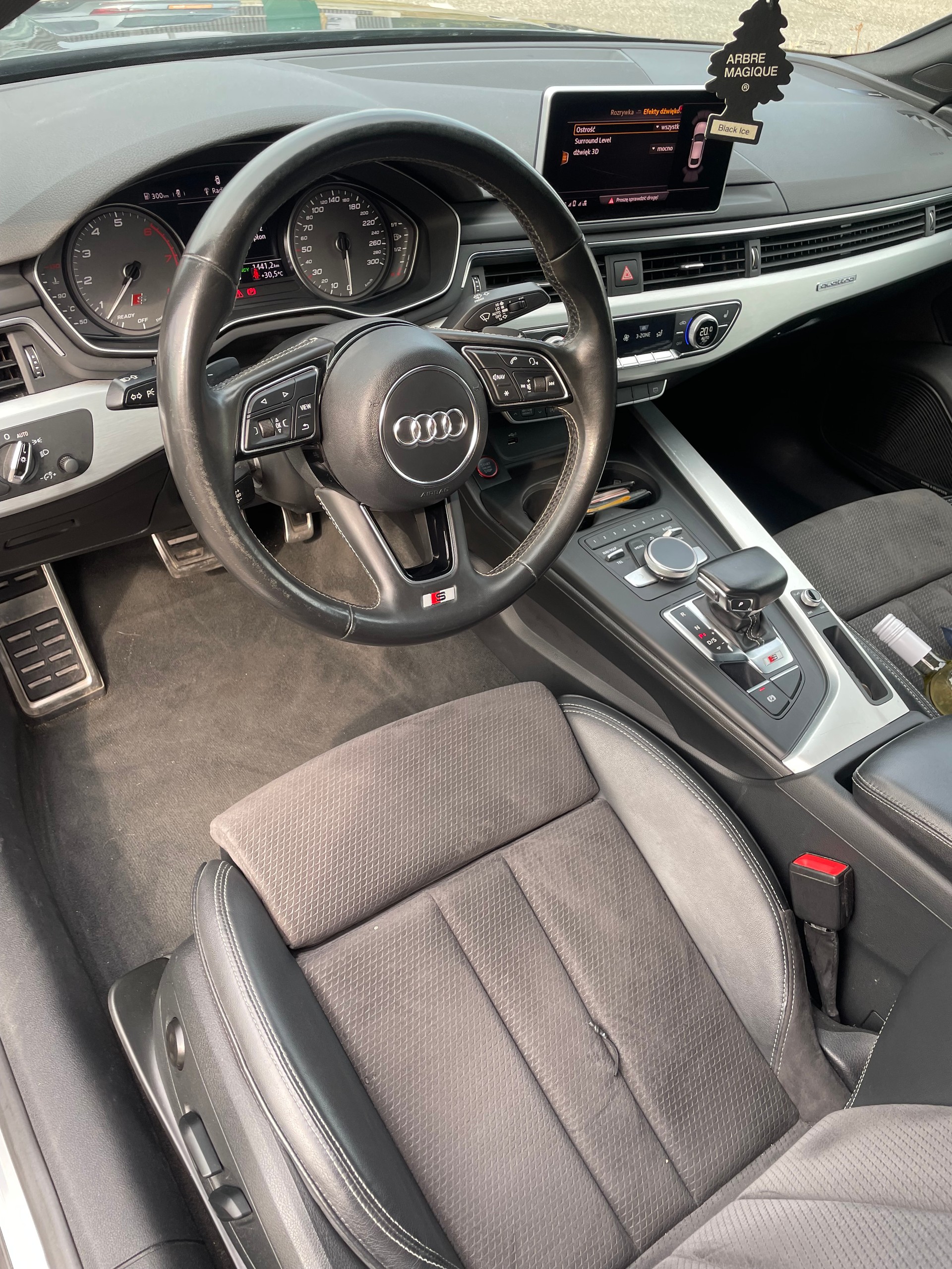 AUDI 3.0 V6 TFSI quattro T-Tronic-image-2