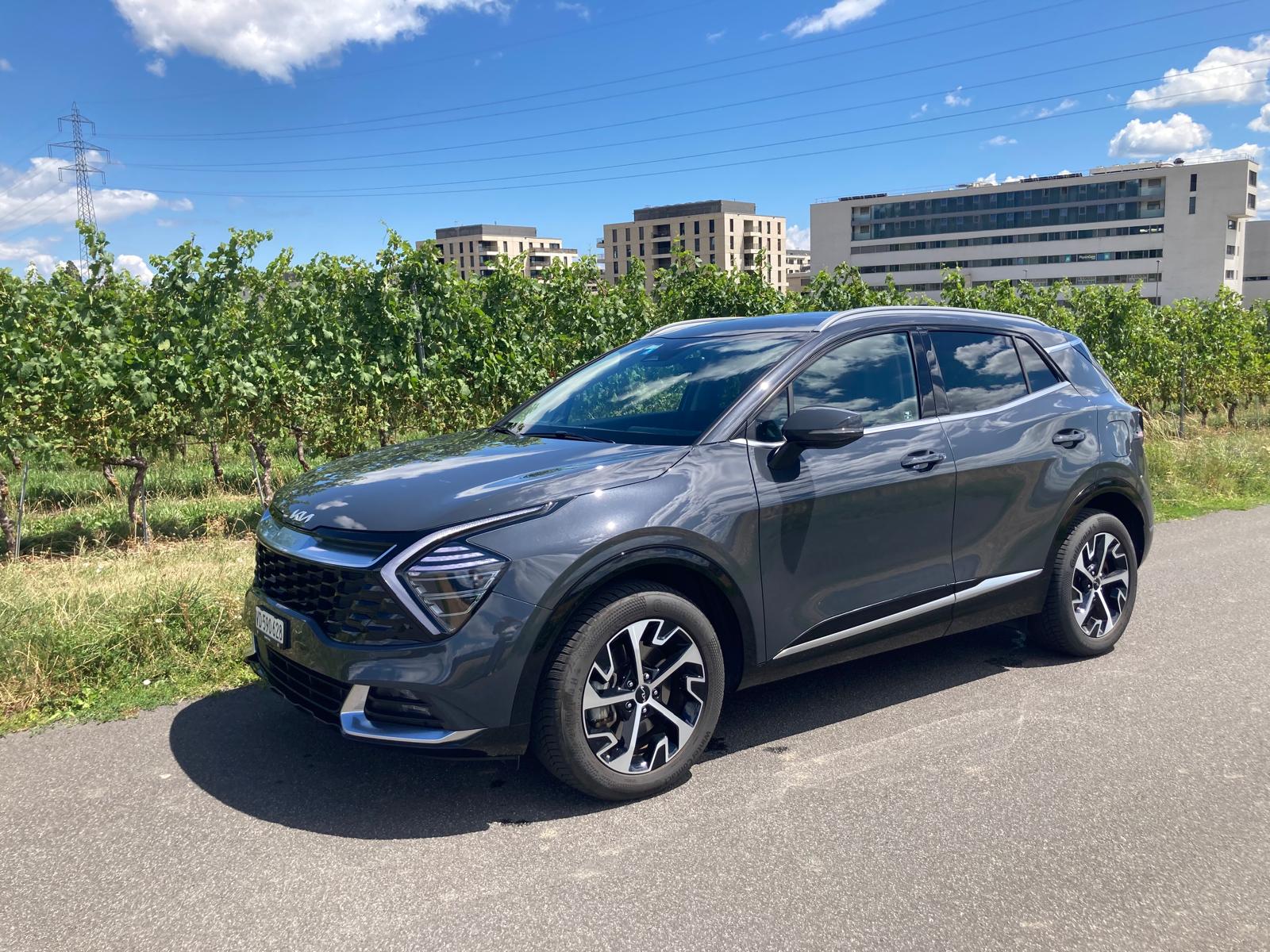 KIA 1.6 T-GDi Hybrid Style-image-0