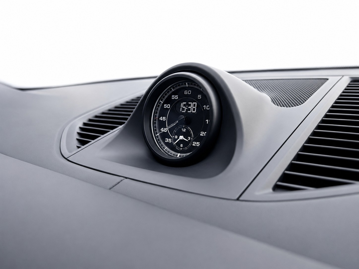 PORSCHE Macan 2.9 V6 S * CH FAHRZEUG *-image-27