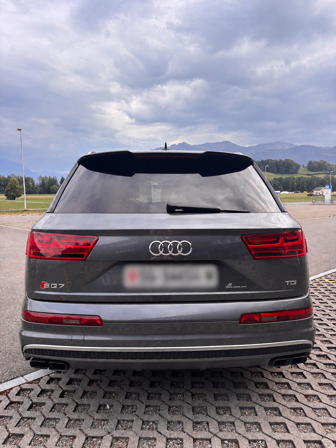 AUDI 4.0 V8 TDI quattro T-Tronic-image-2