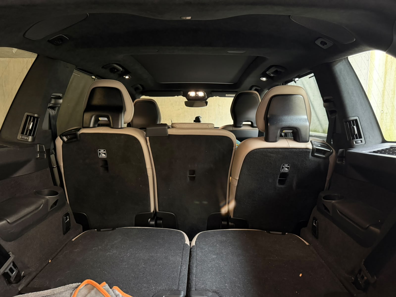 VOLVO 2.0 T8 TE Ultra Dark eAWD-image-5