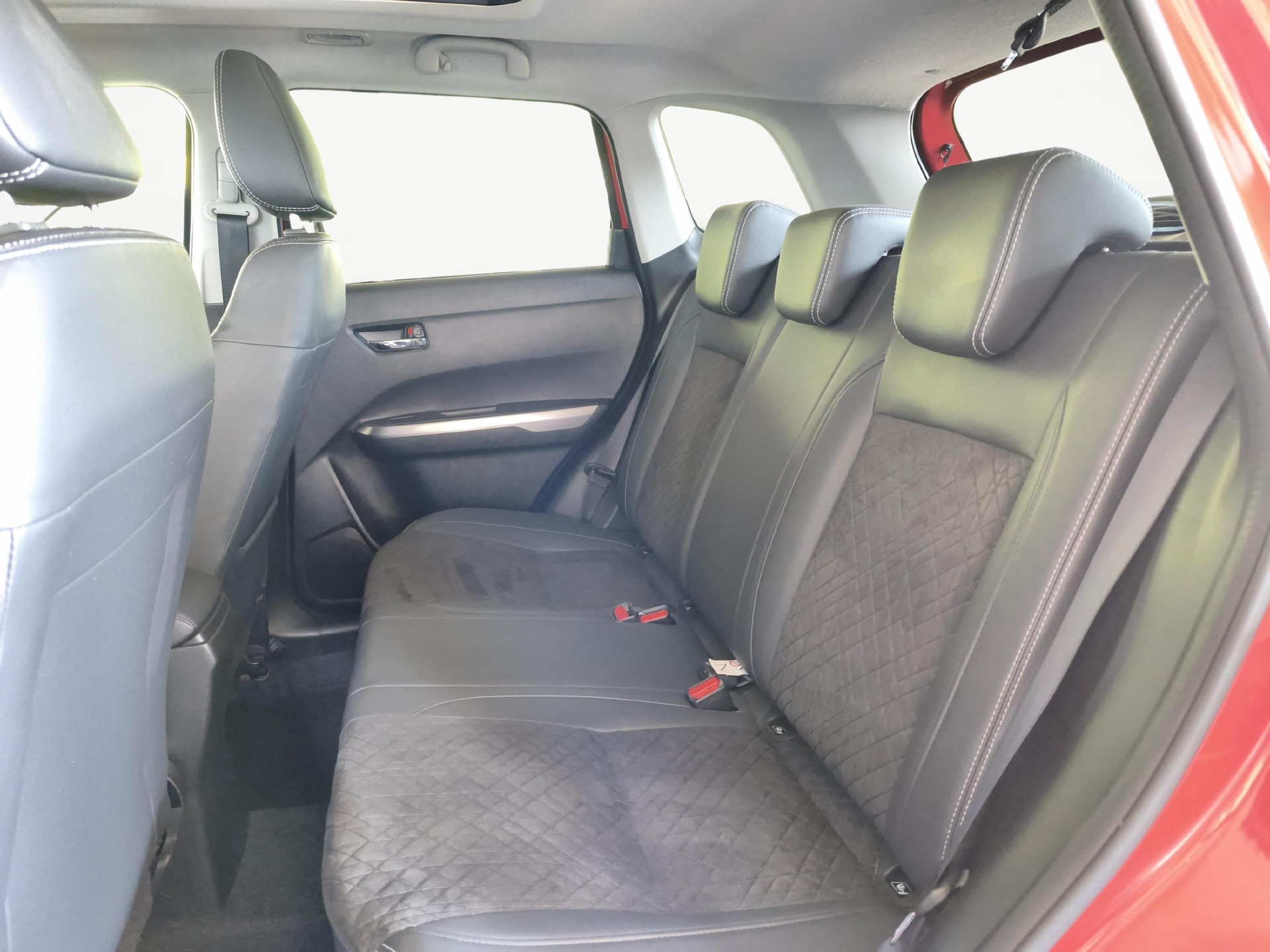 SUZUKI Vitara 1.5 Compact Top Hybrid 4x4 + Ruote invernali incluse-image-11