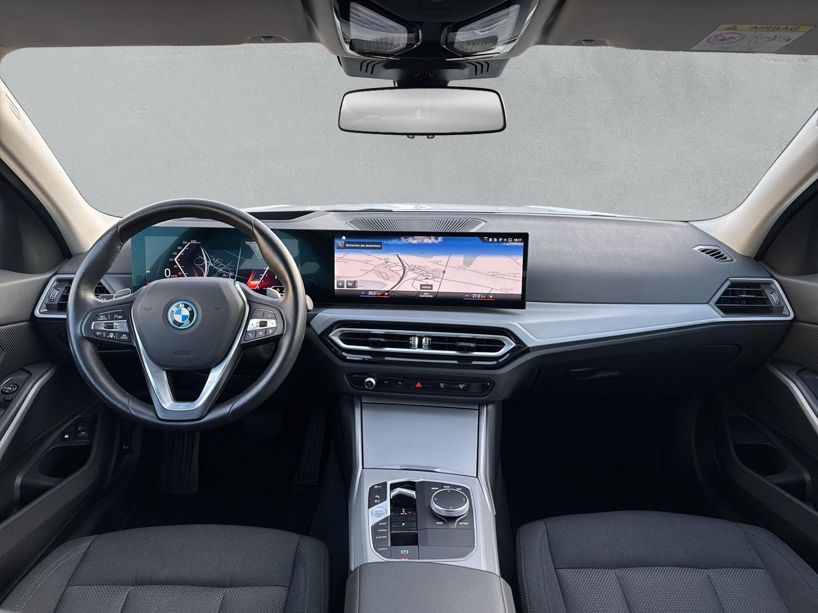 BMW 330e xDrive Touring G21 (CH) AHK-image-13