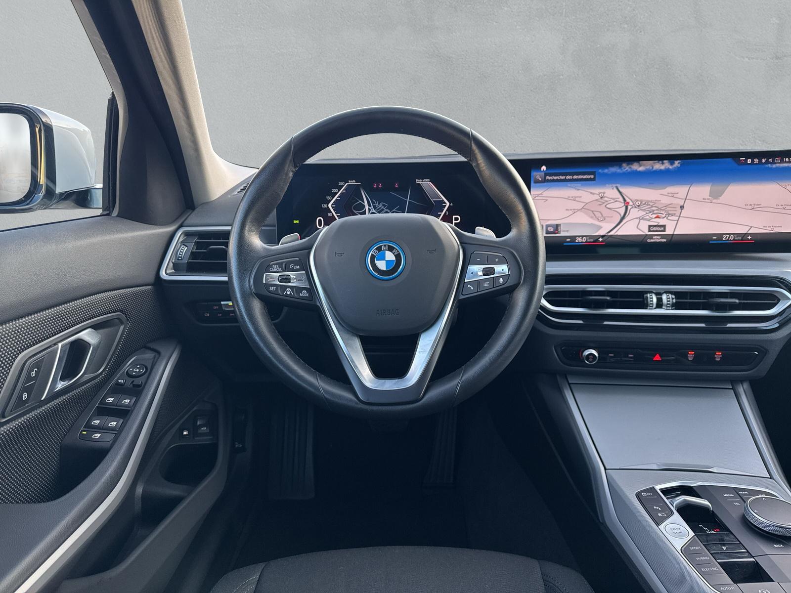 BMW 330e xDrive Touring G21 (CH) AHK-image-16