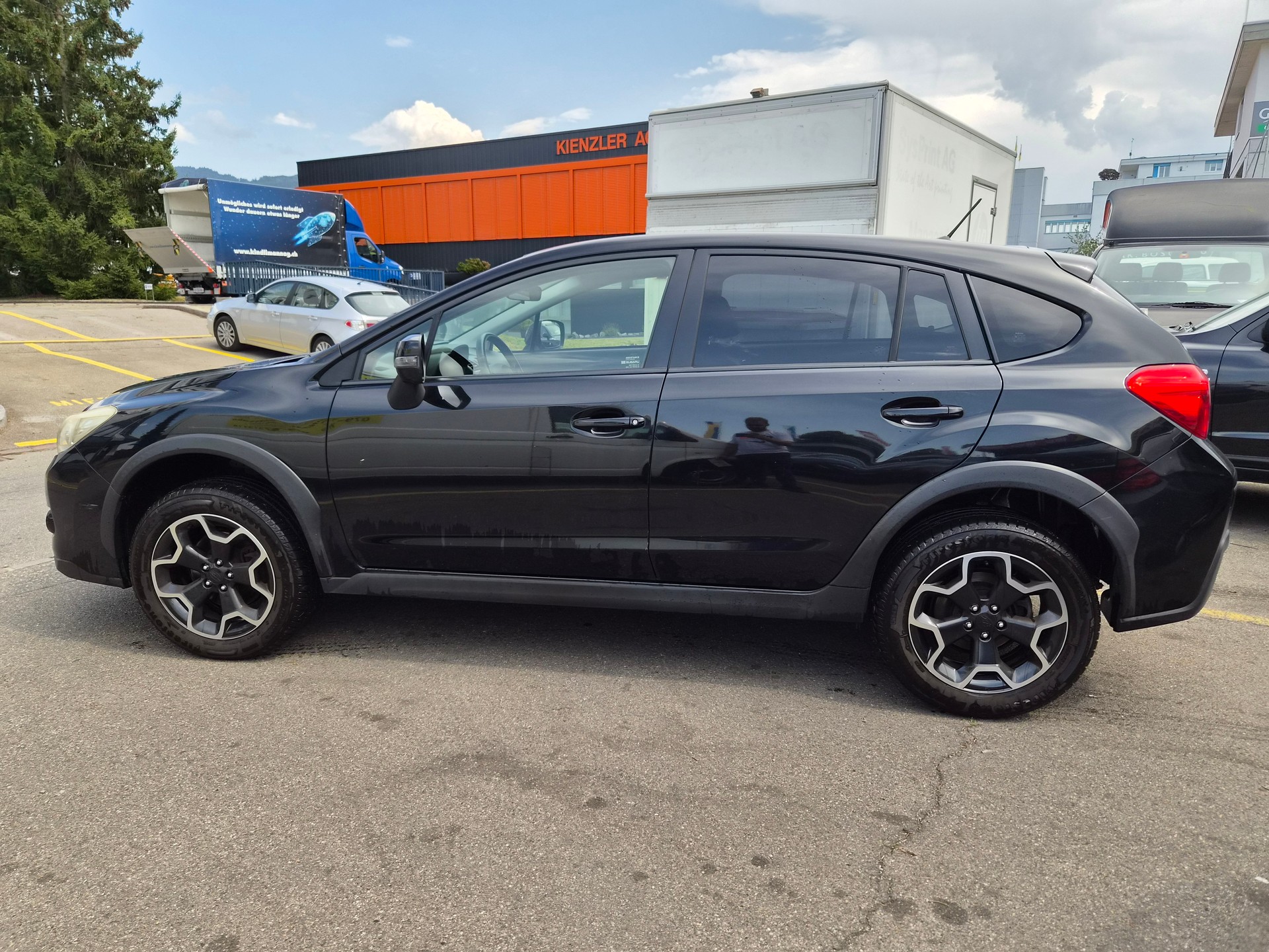 SUBARU XV 2.0D Swiss Three AWD-image-3