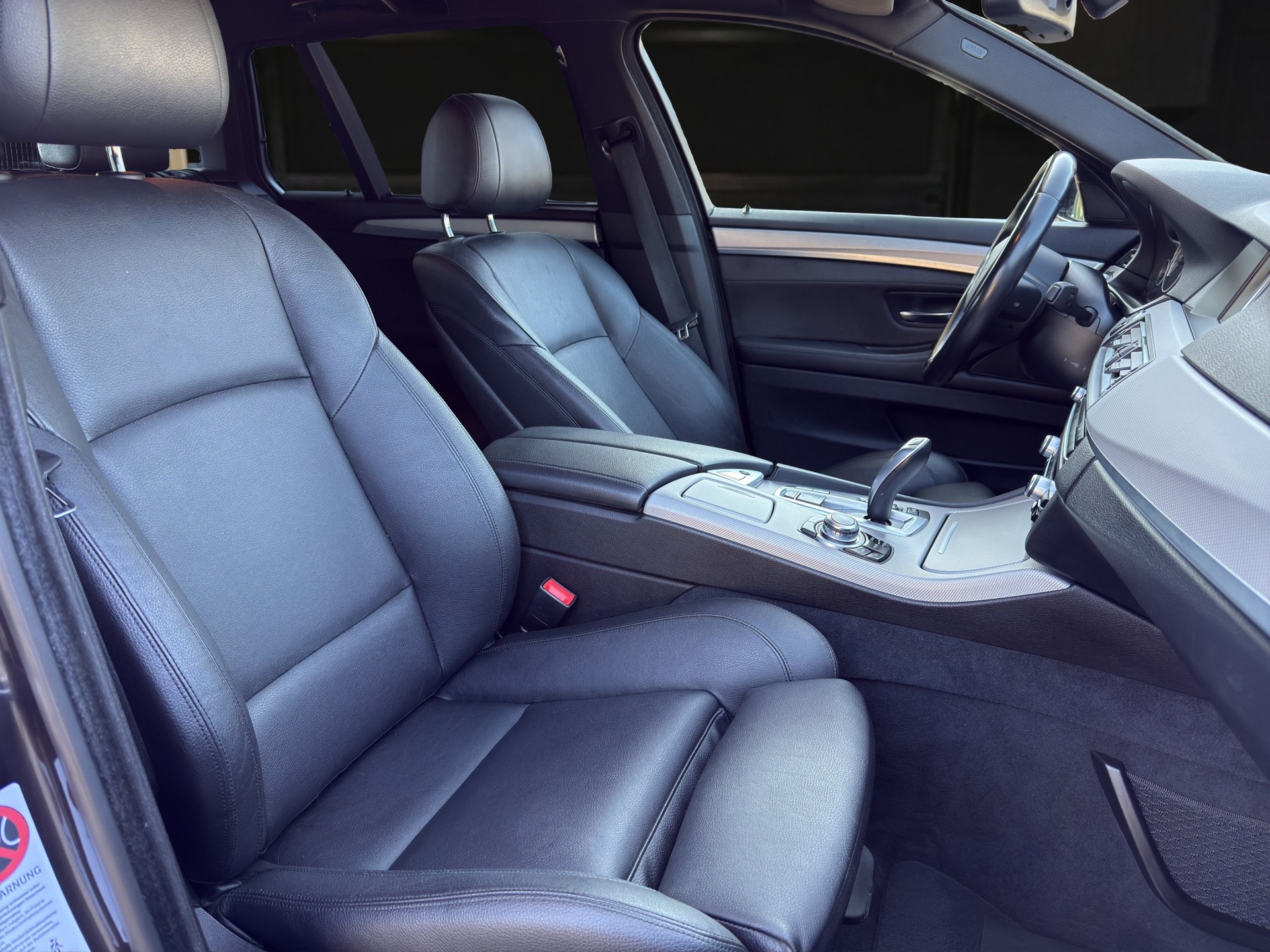 BMW 525d Touring xDrive Steptronic M Paket-image-9
