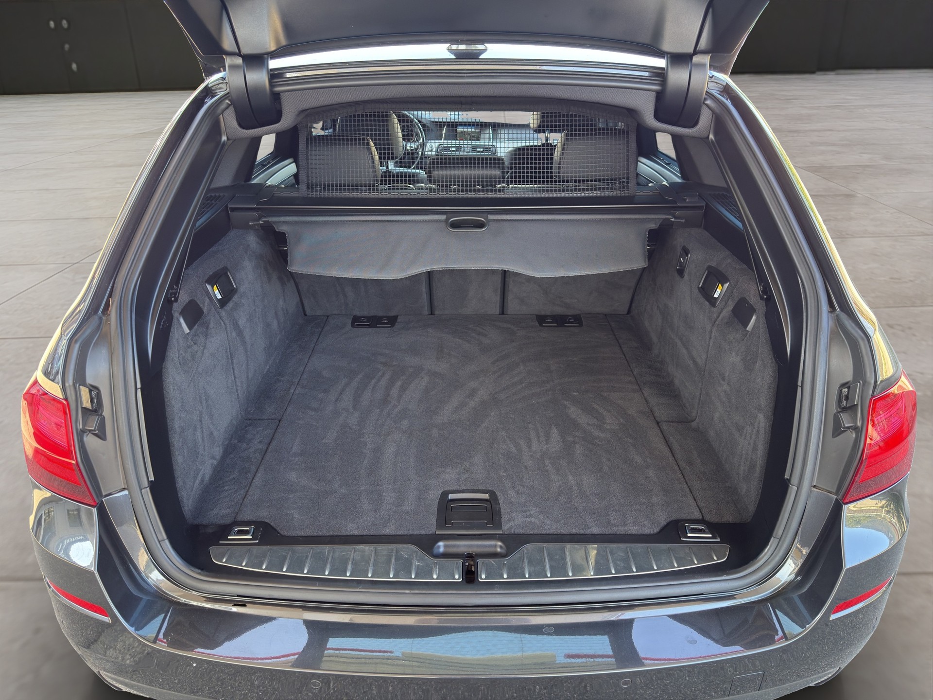 BMW 525d Touring xDrive Steptronic M Paket-image-13
