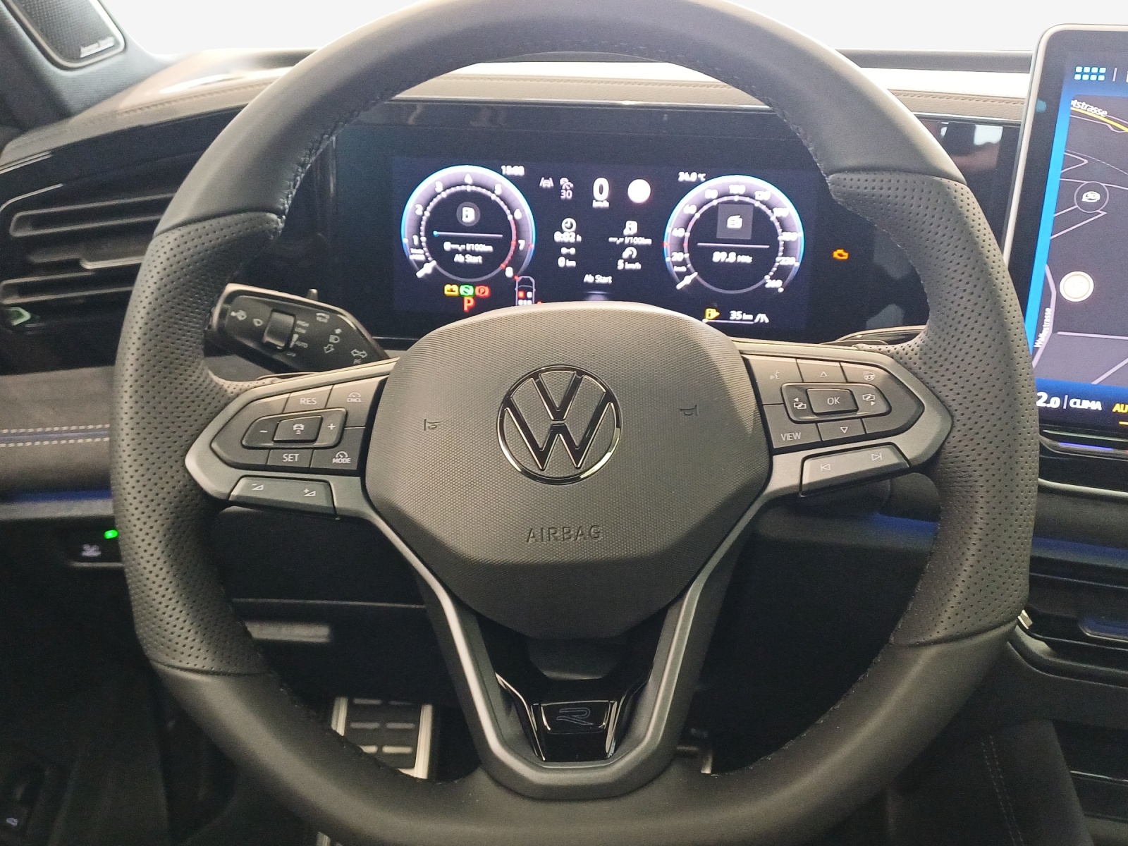 VW Tiguan 2.0 TSI DSG R-Line 4Motion-image-9