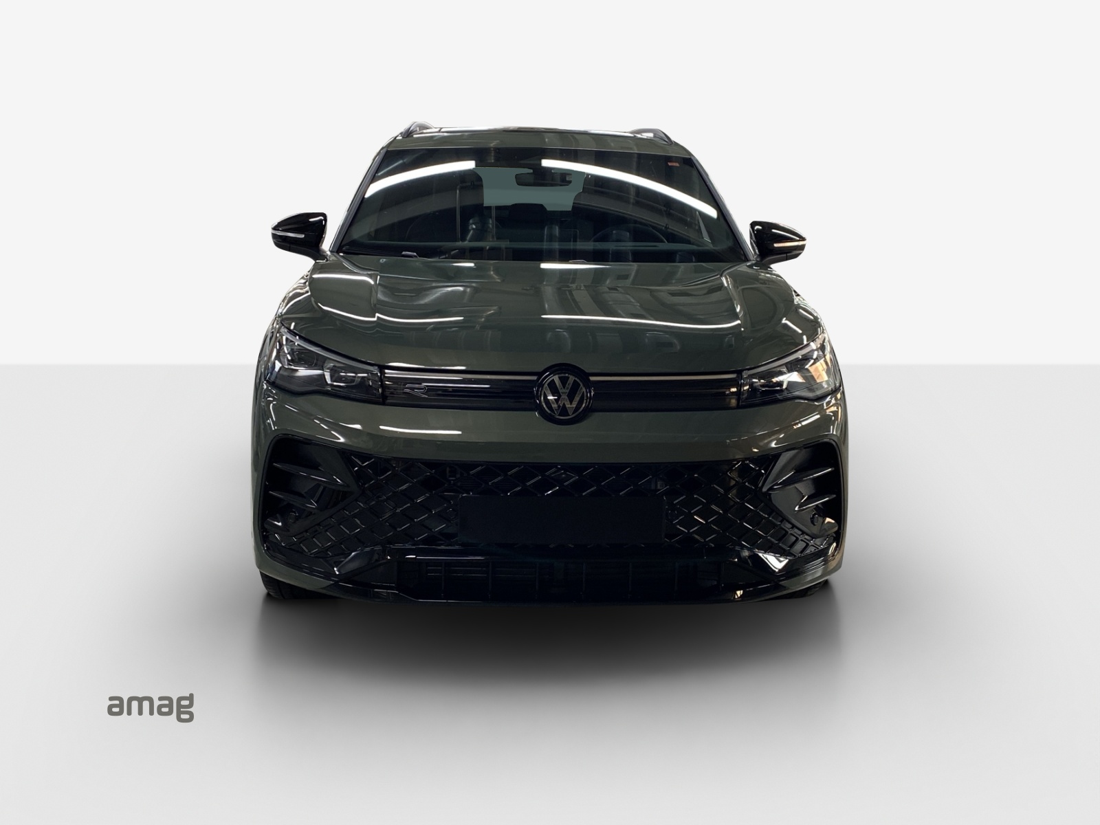 VW Tiguan 2.0 TSI DSG R-Line 4Motion-image-6
