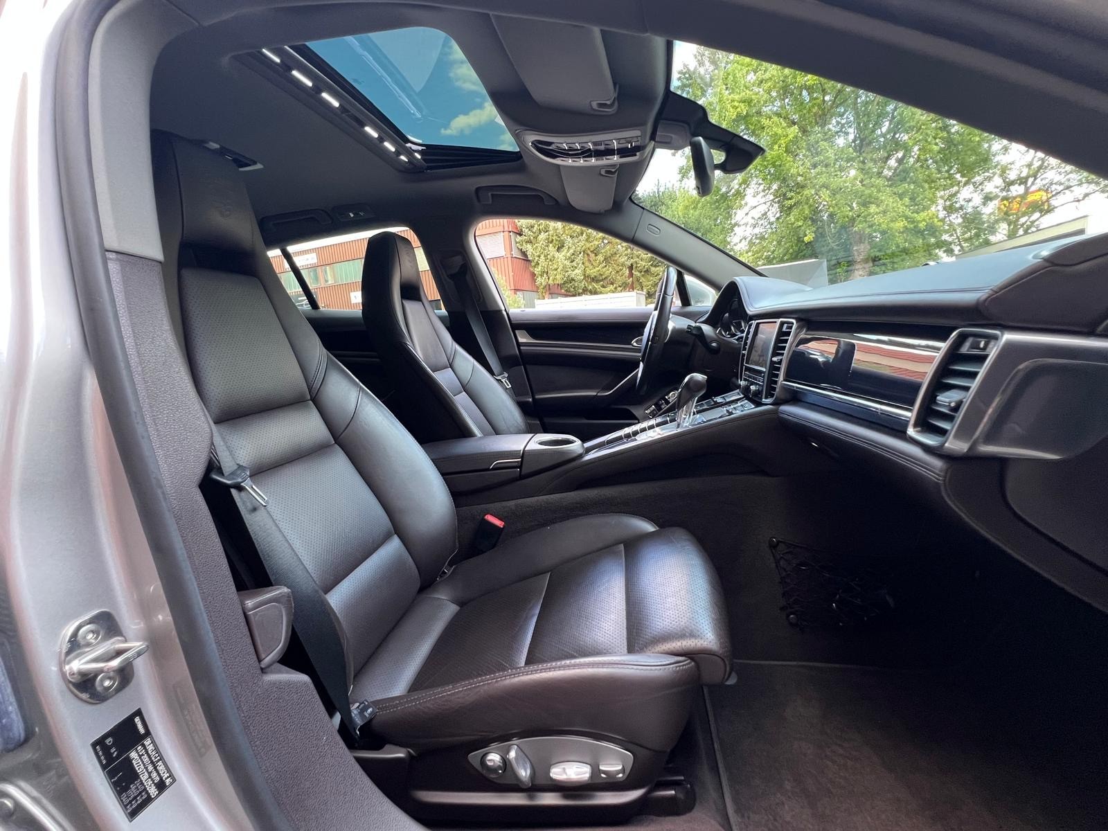 PORSCHE Panamera 4S 4.8 PDK-image-9
